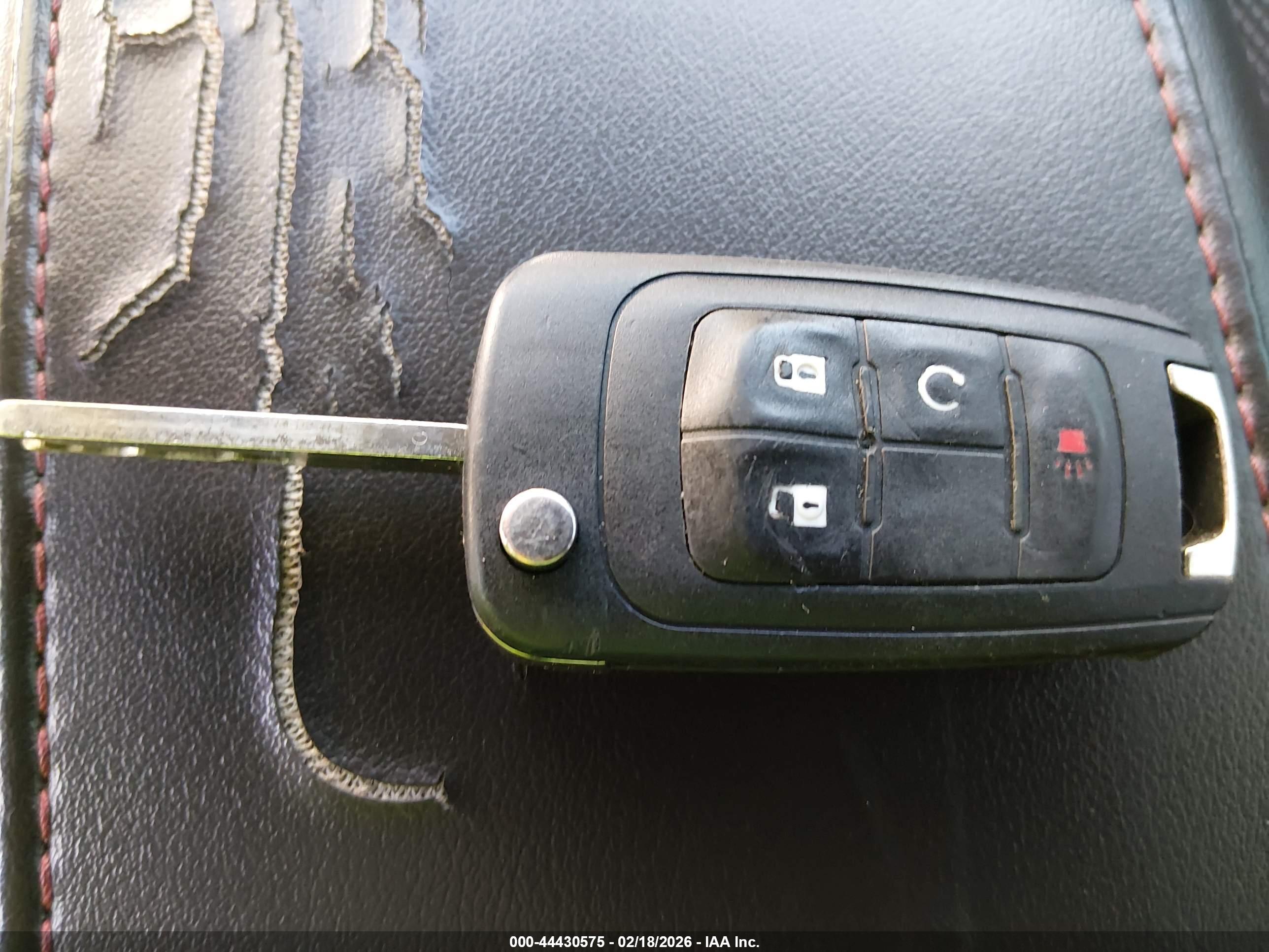 CHEVROLET EQUINOX image 11
