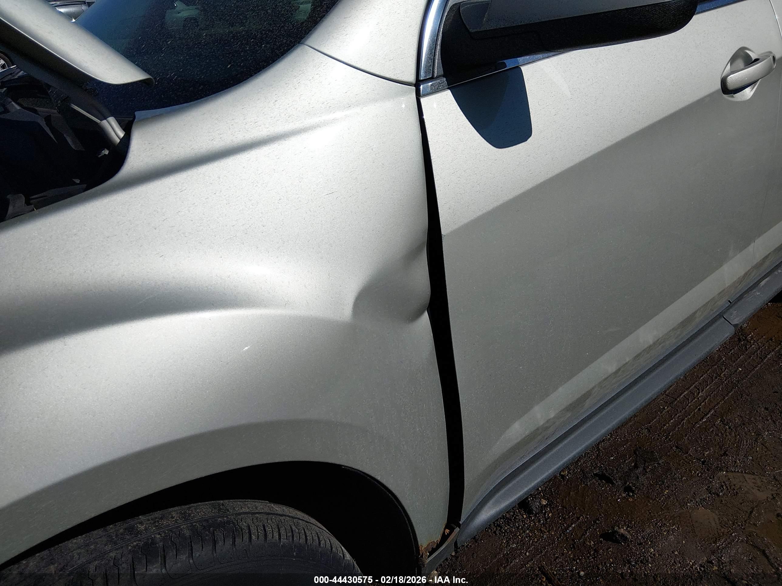 CHEVROLET EQUINOX image 6