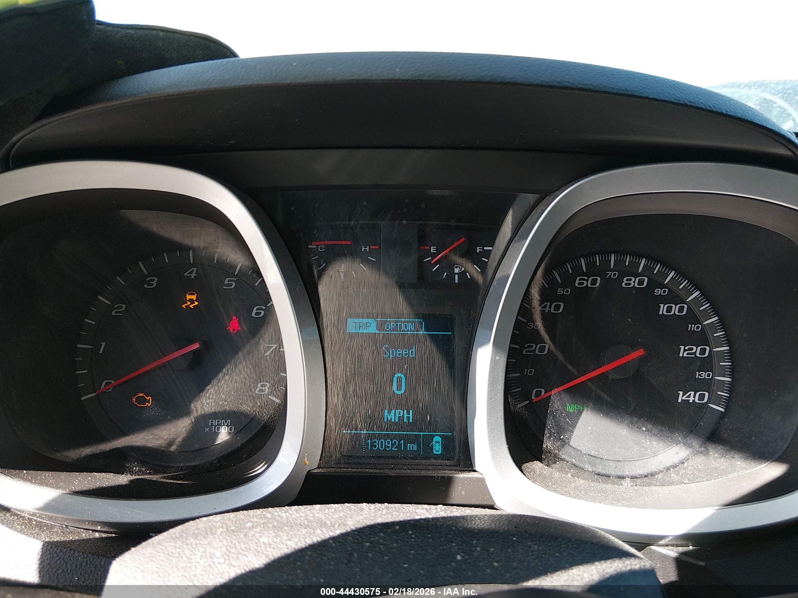 CHEVROLET EQUINOX image 7