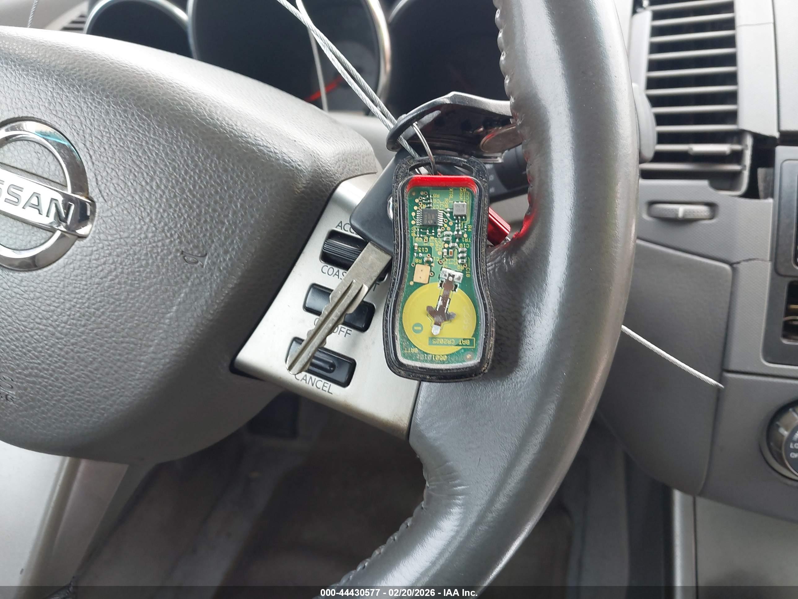 NISSAN ALTIMA image 11