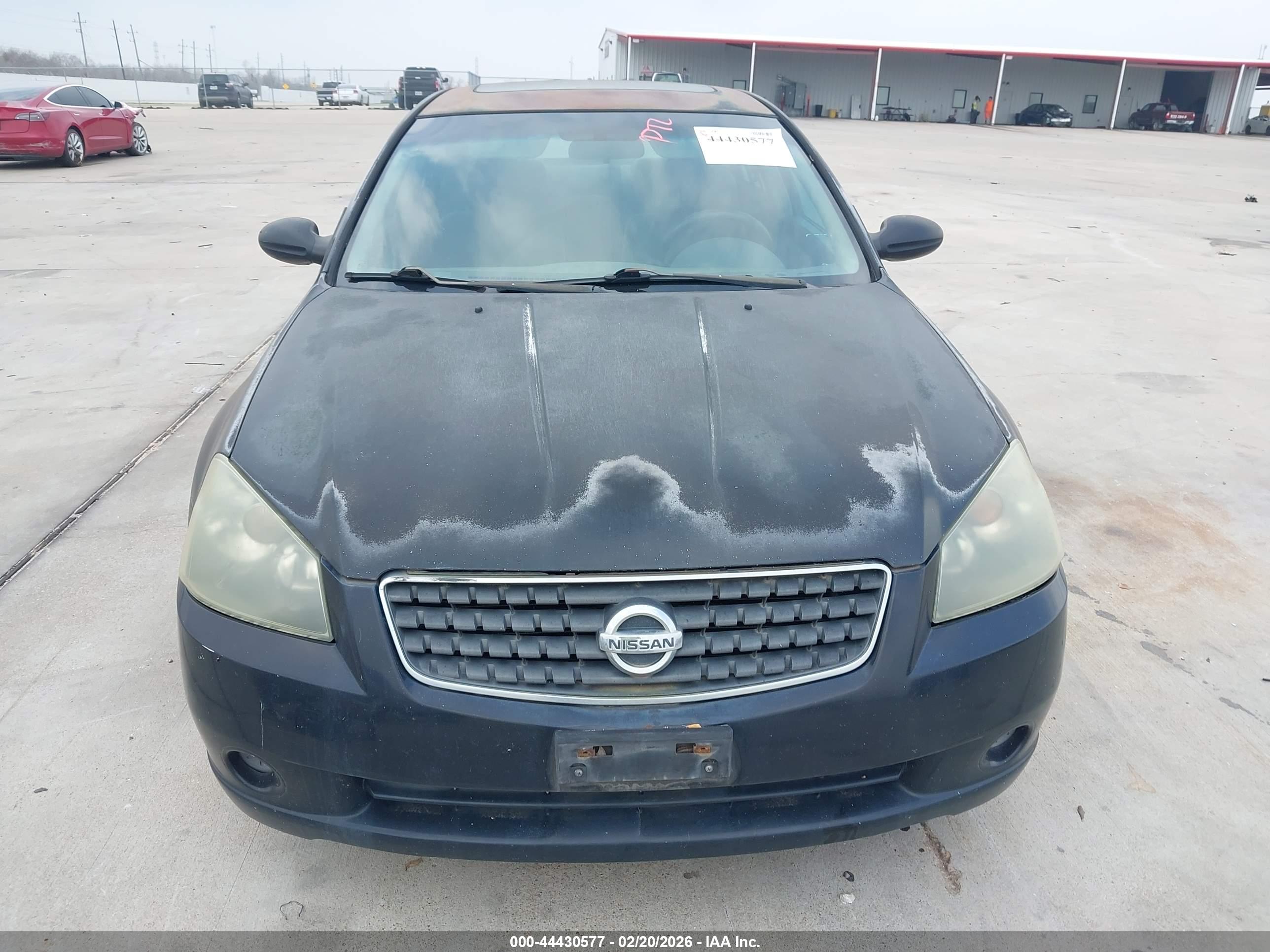 NISSAN ALTIMA image 6
