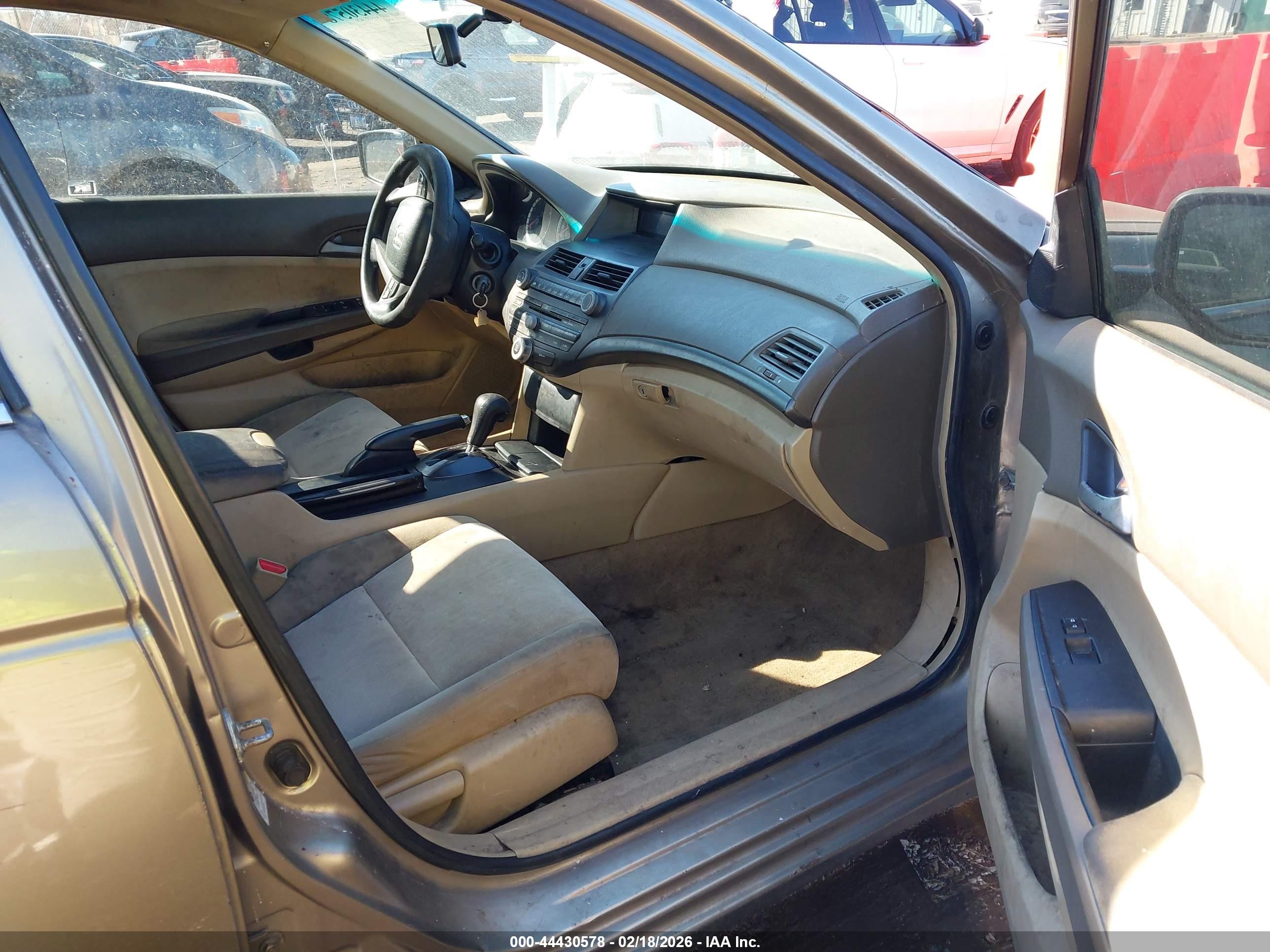 HONDA ACCORD image 5