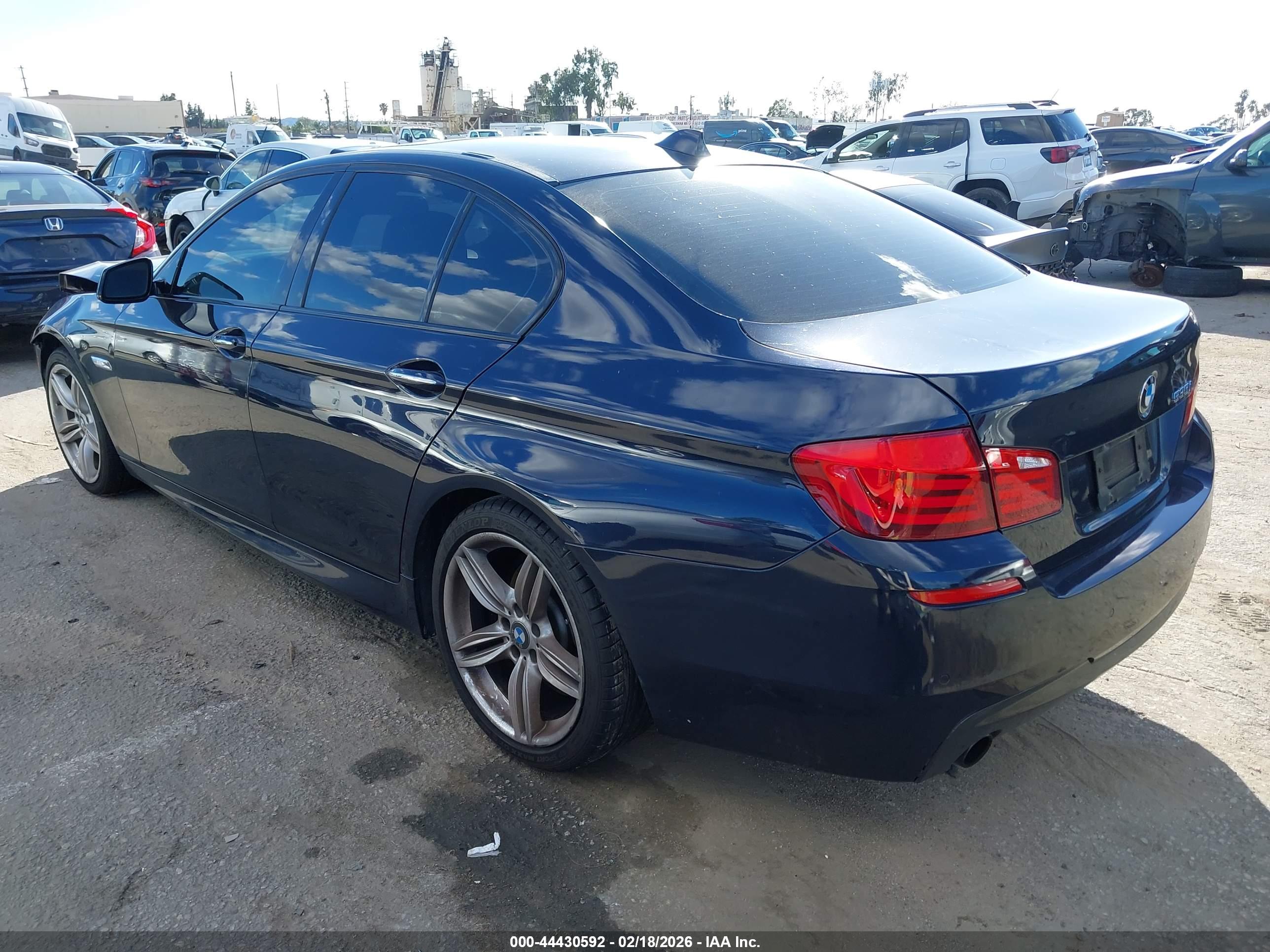 BMW 535I image 3