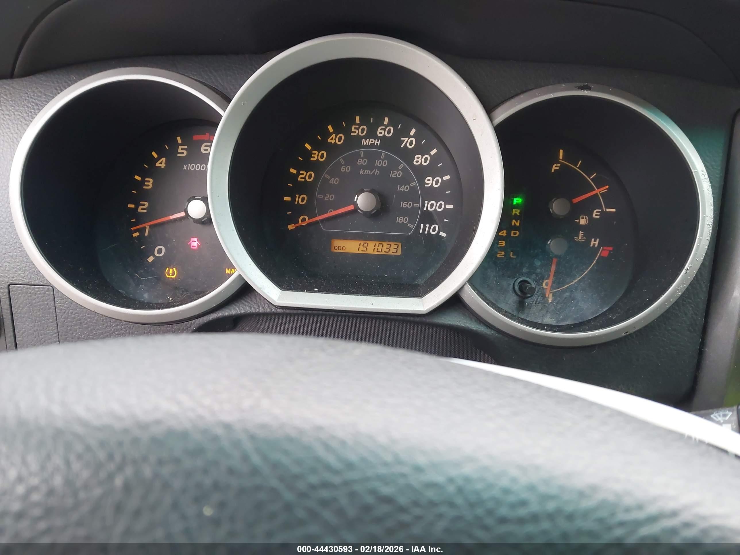 TOYOTA 4RUNNER image 7