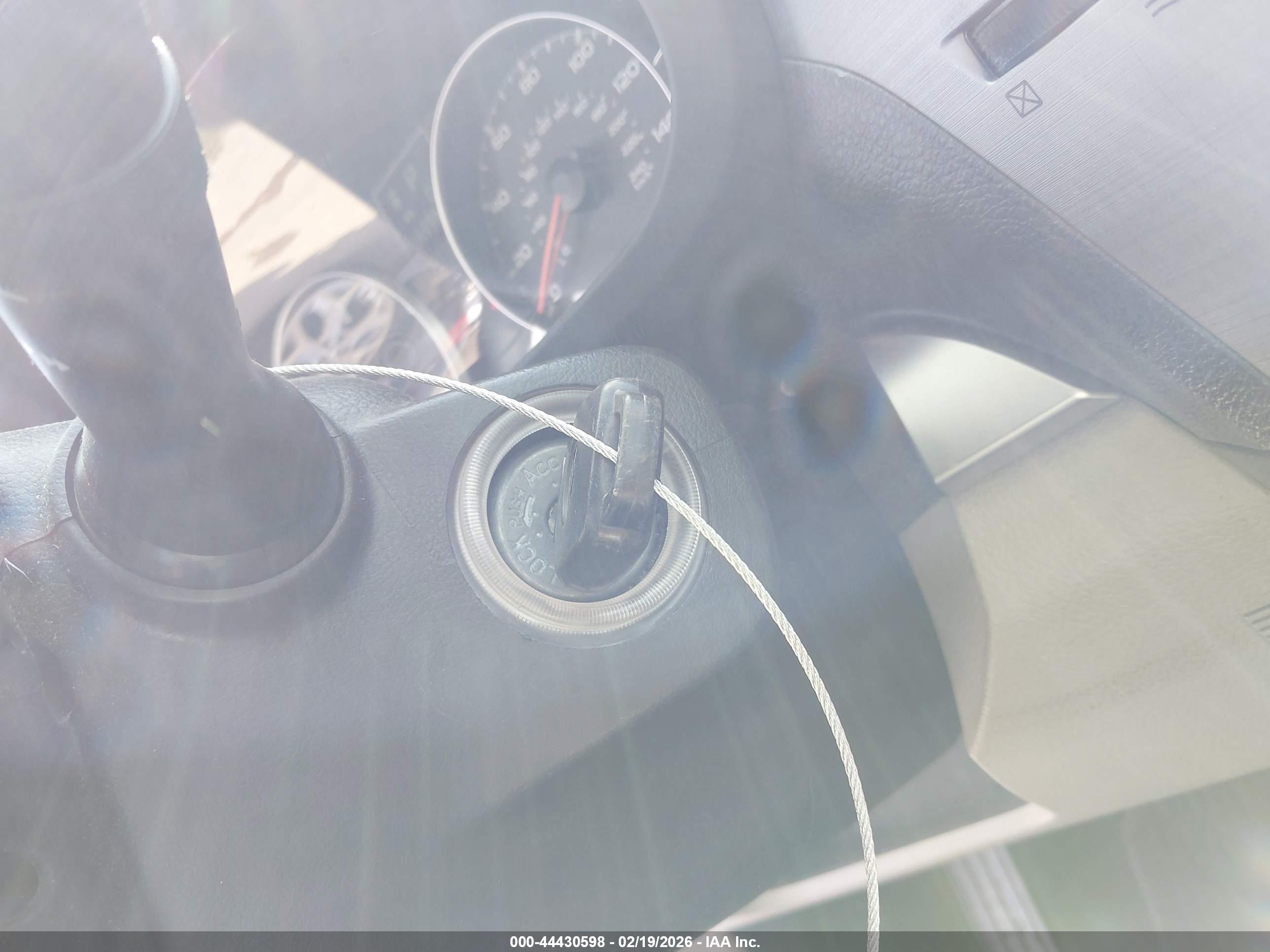 SUBARU OUTBACK image 11
