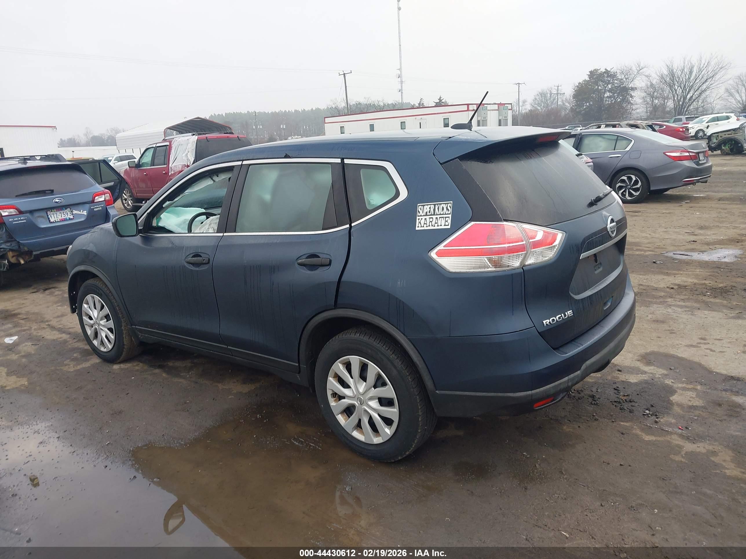 NISSAN ROGUE image 3
