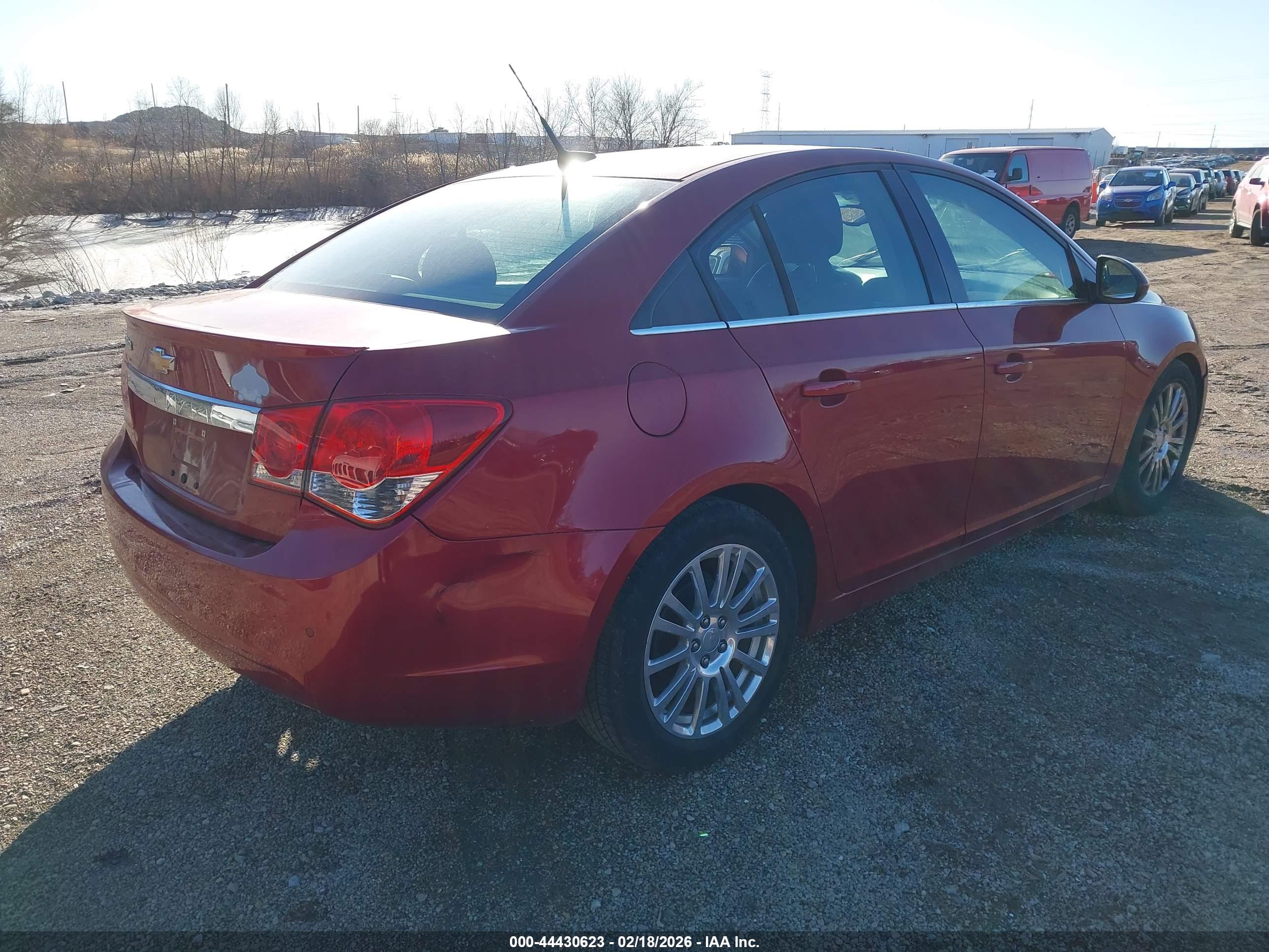 CHEVROLET CRUZE image 4