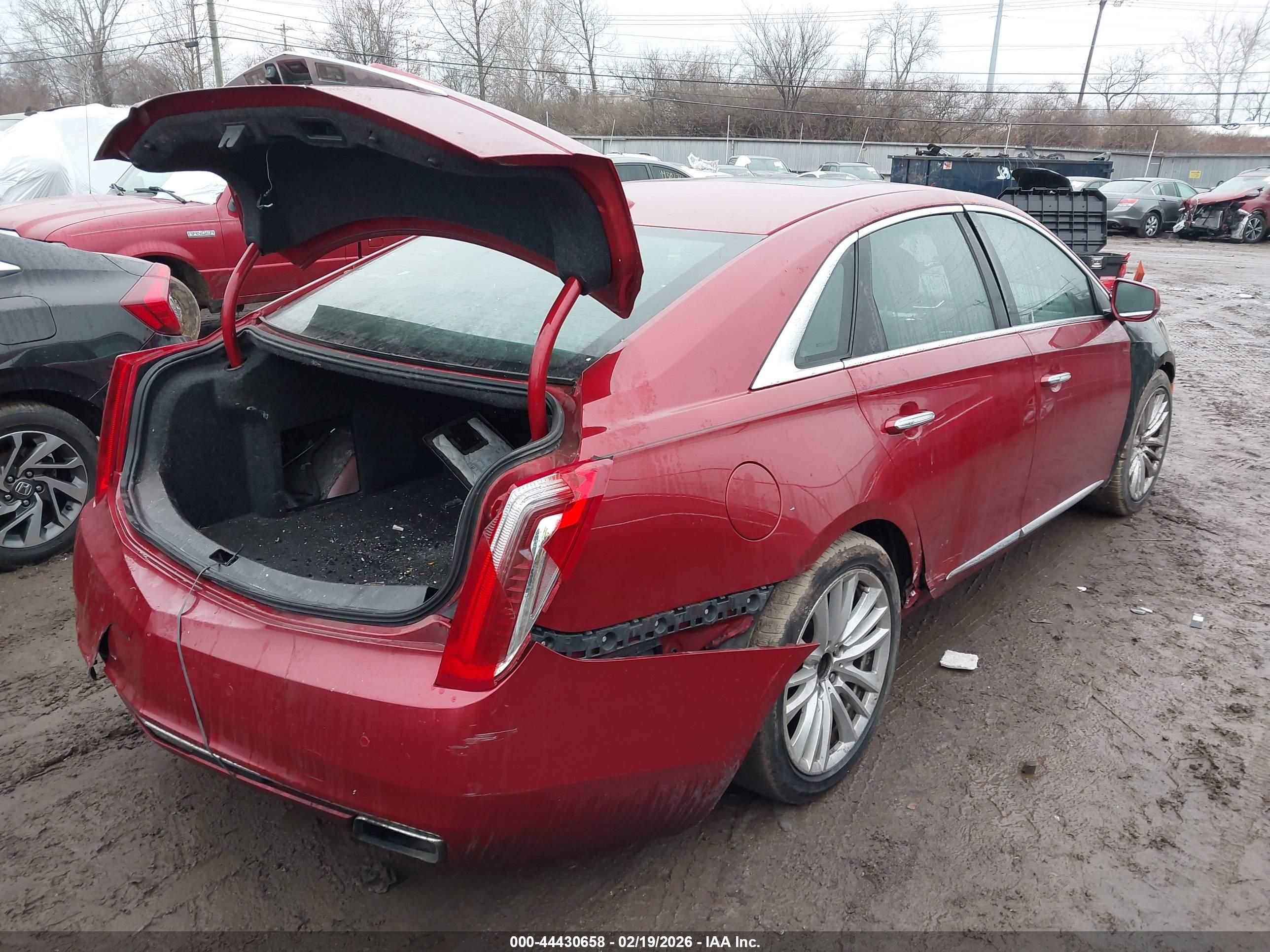 CADILLAC XTS image 4