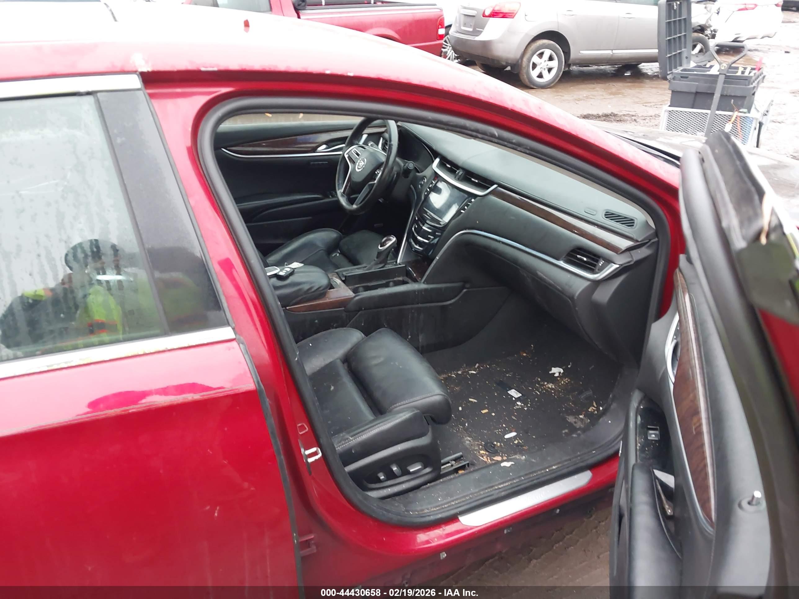 CADILLAC XTS image 5