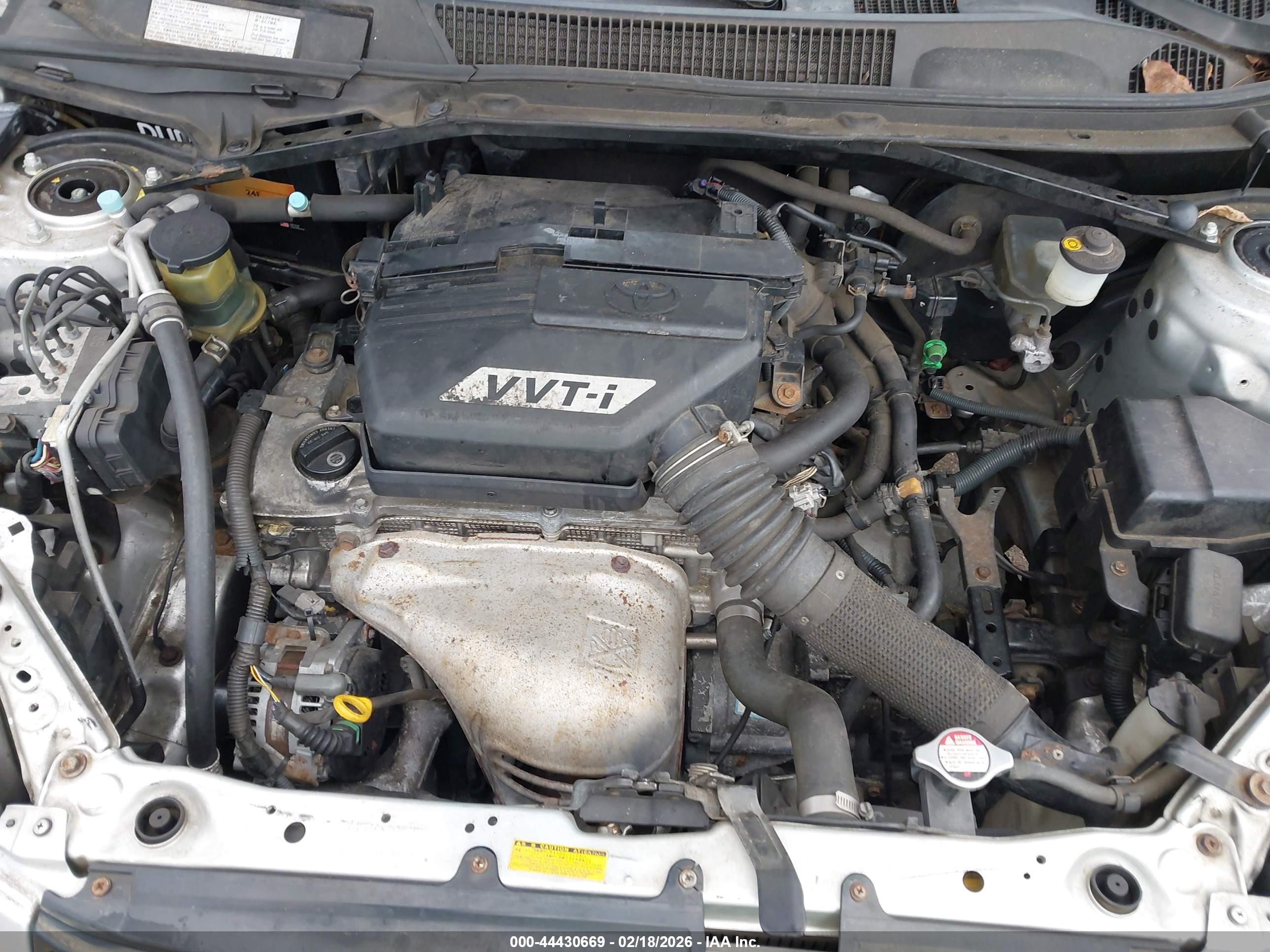 TOYOTA RAV4 image 10