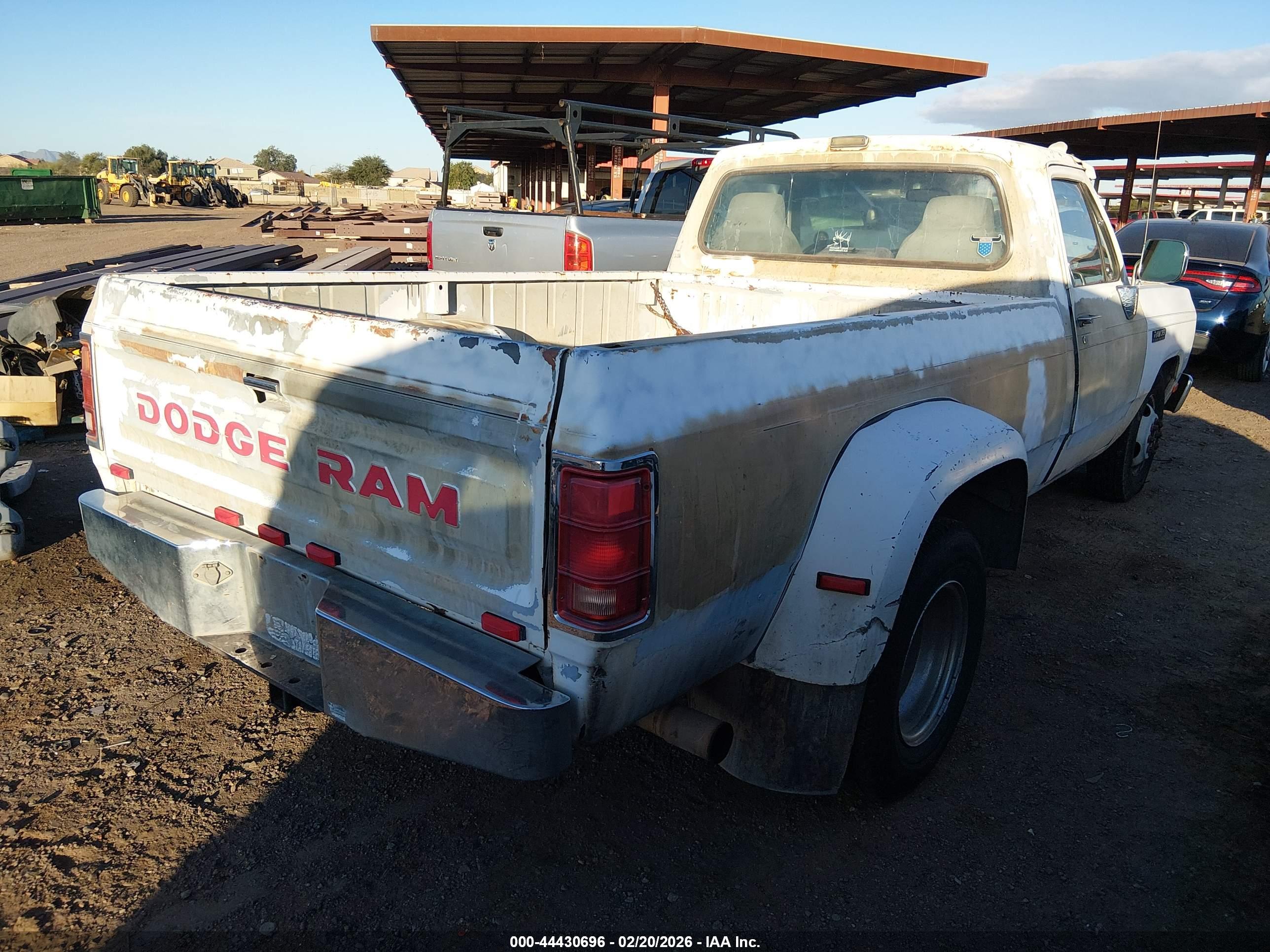 DODGE D-SERIES image 4