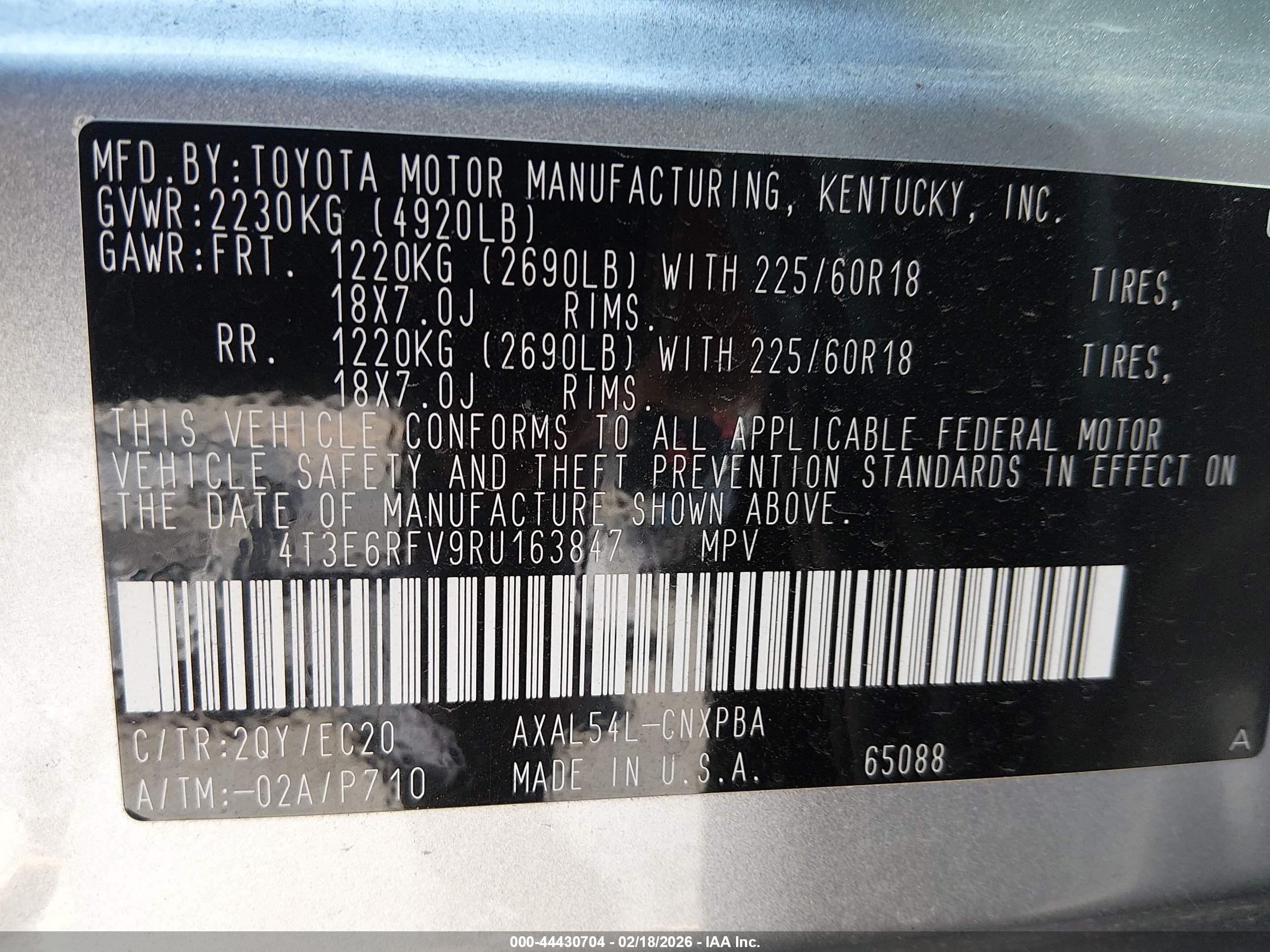 TOYOTA RAV4 image 9