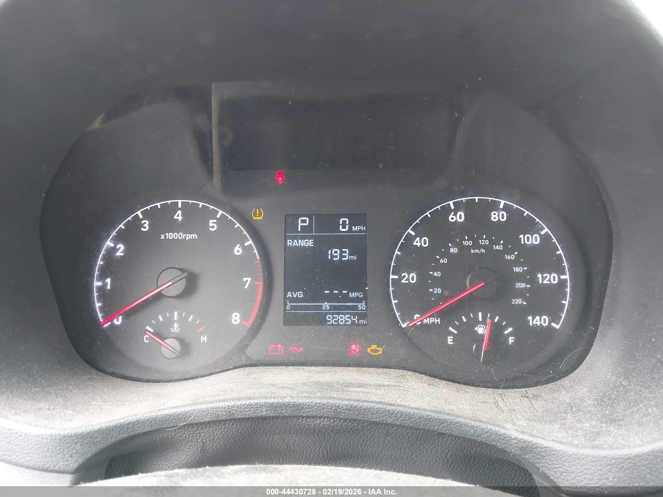 HYUNDAI ACCENT image 7