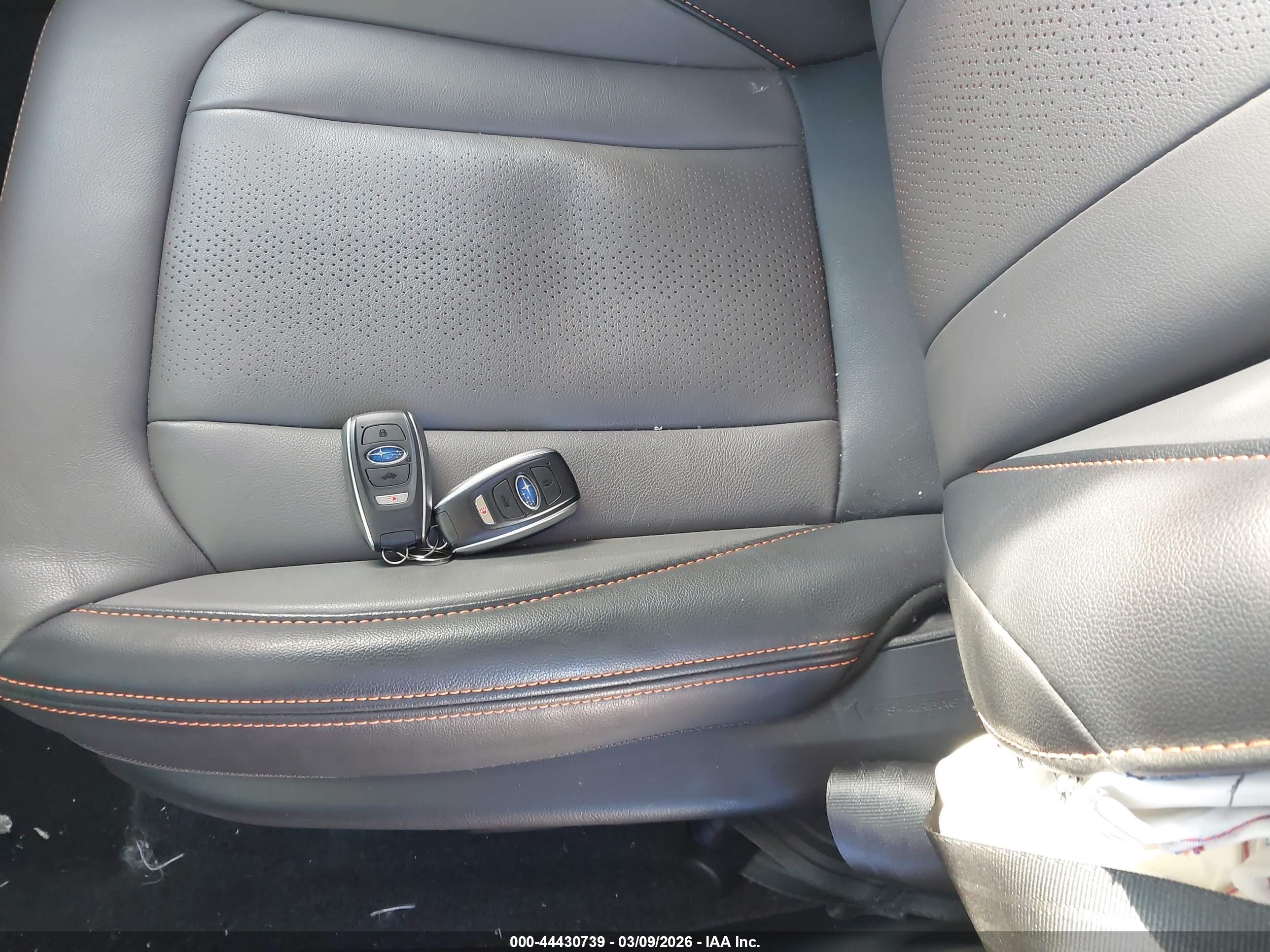 SUBARU CROSSTREK image 11