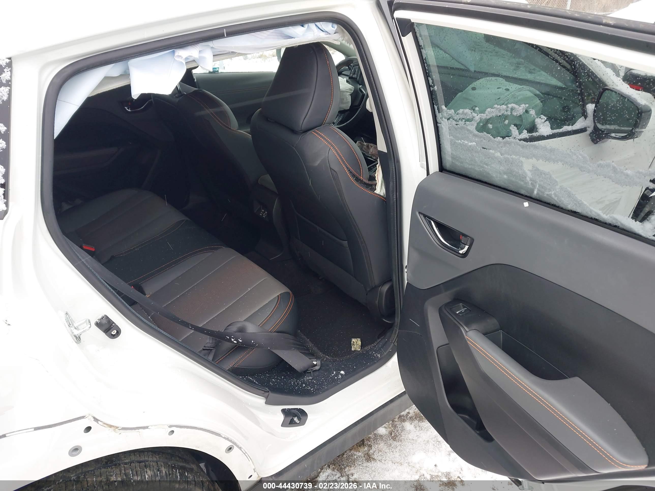 SUBARU CROSSTREK image 8