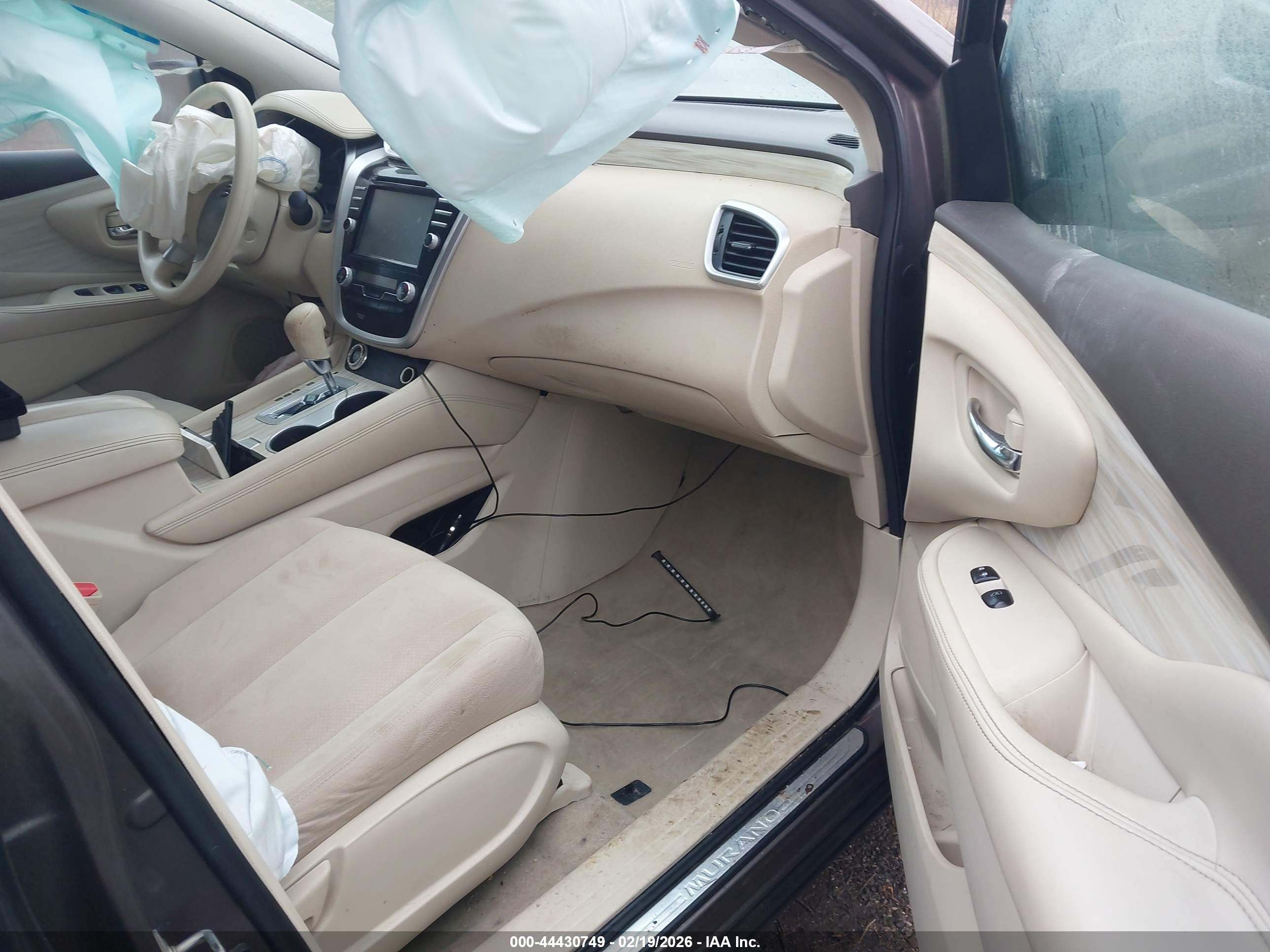 NISSAN MURANO image 5