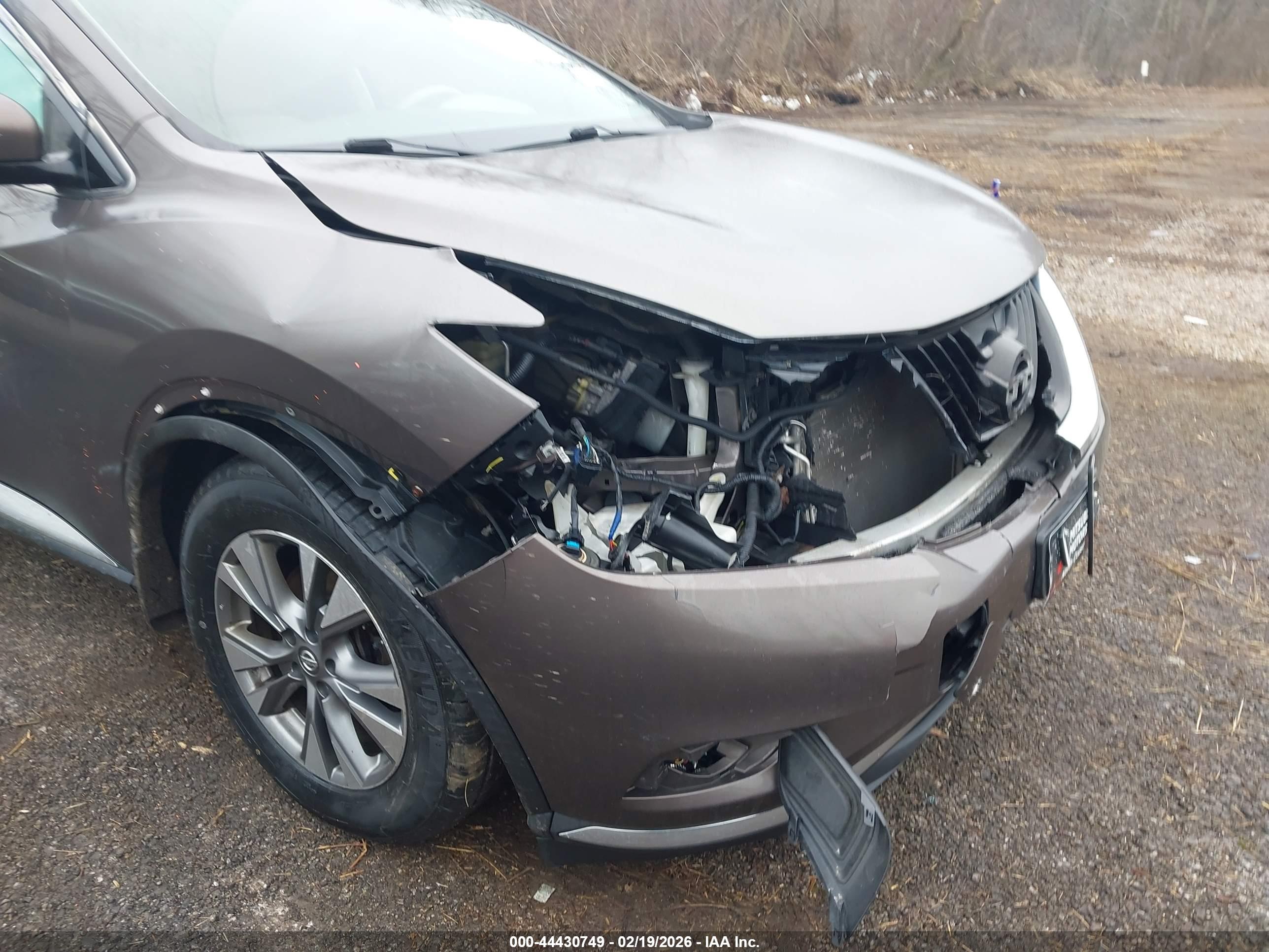 NISSAN MURANO image 6