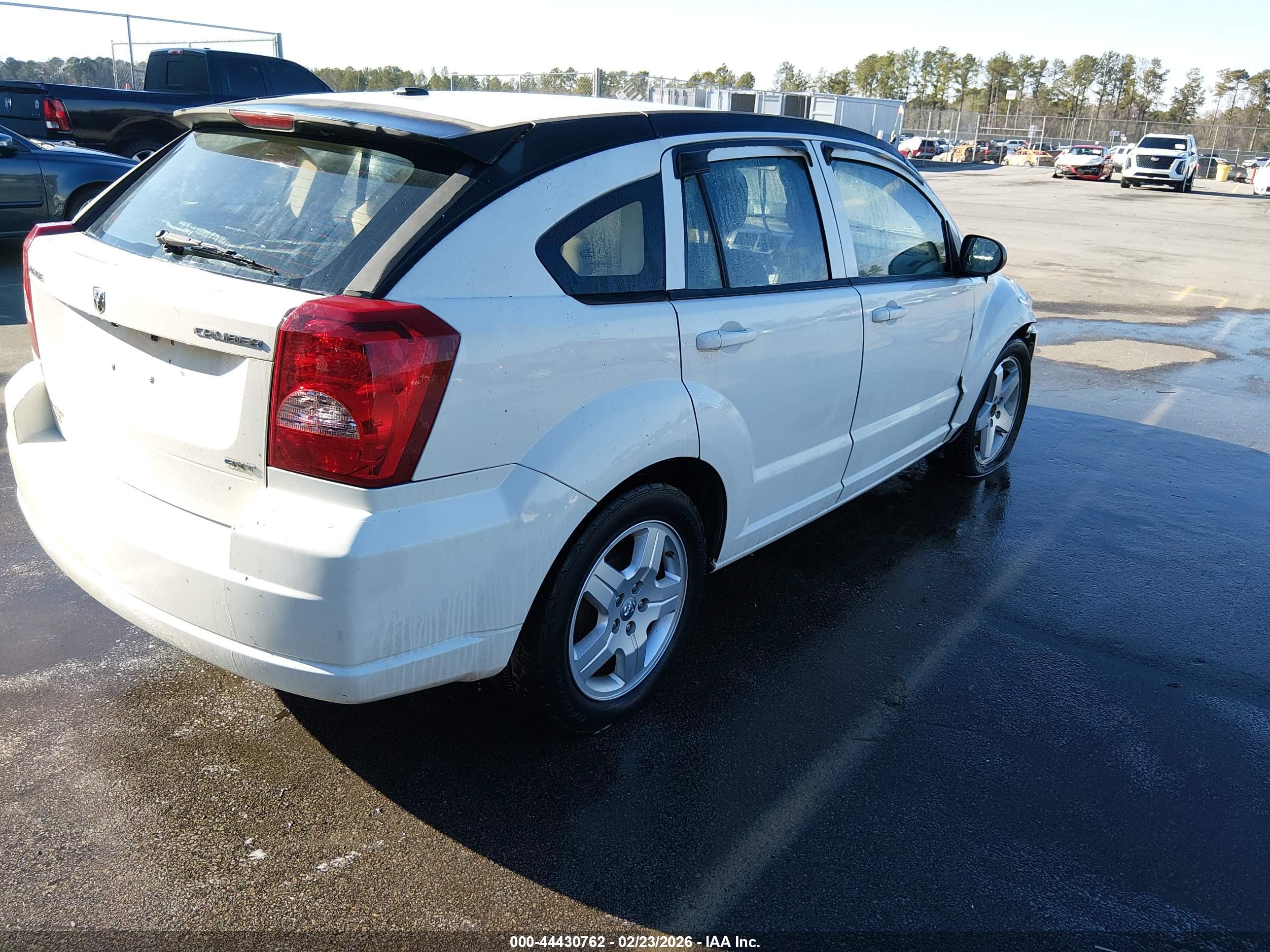 DODGE CALIBER image 4