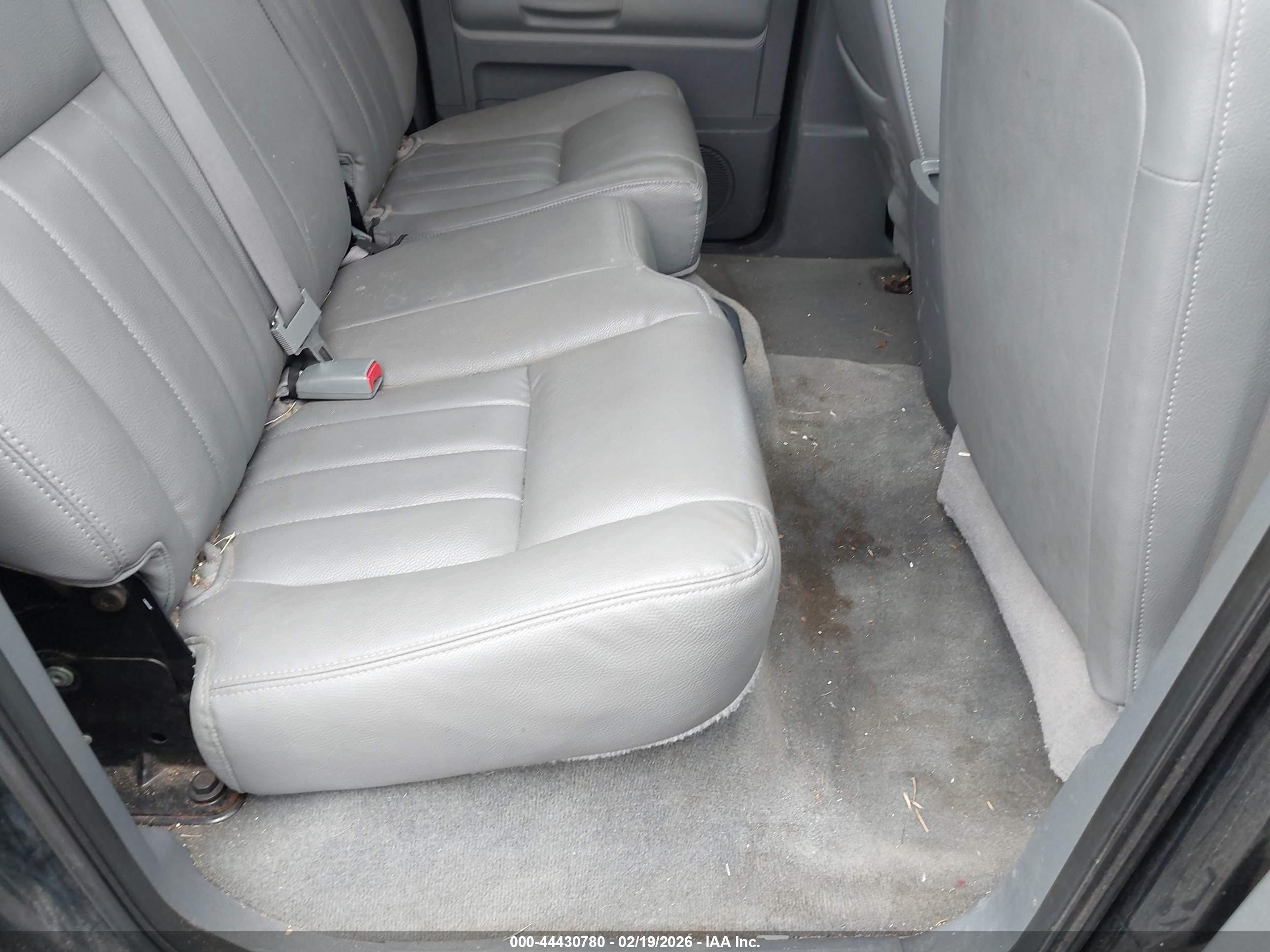 DODGE DAKOTA image 8