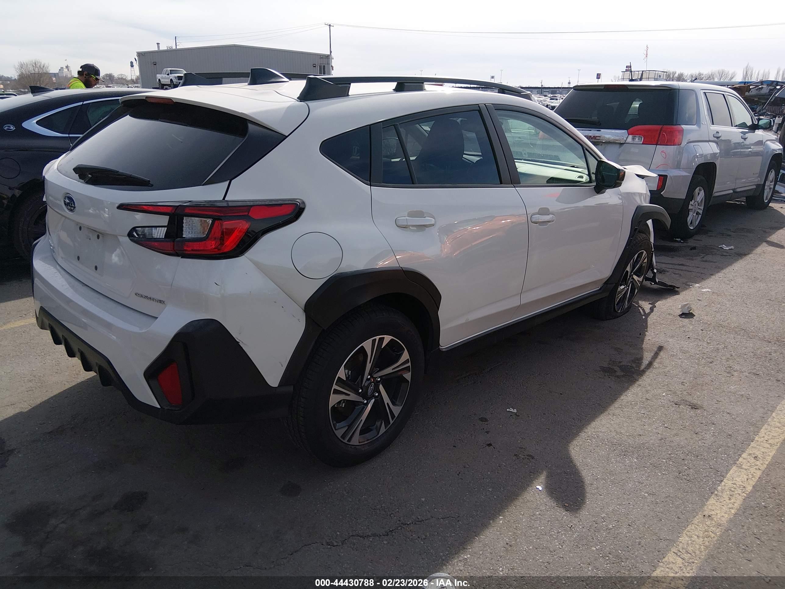 SUBARU CROSSTREK image 4