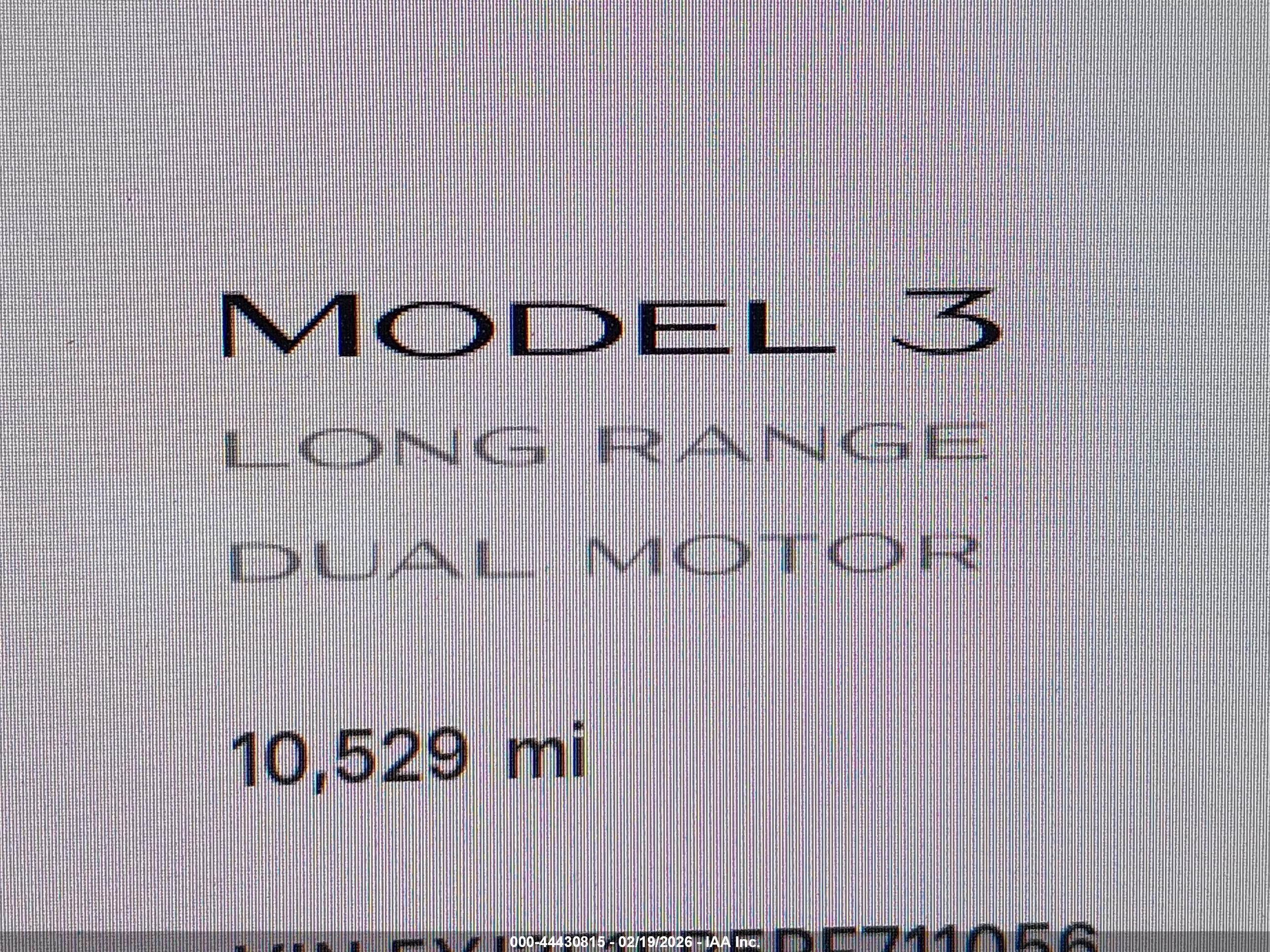 TESLA MODEL image 7