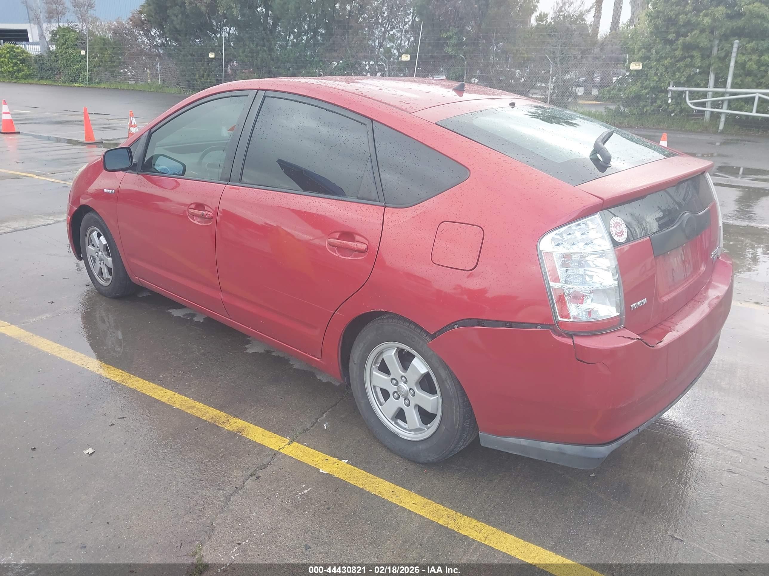 TOYOTA PRIUS image 3