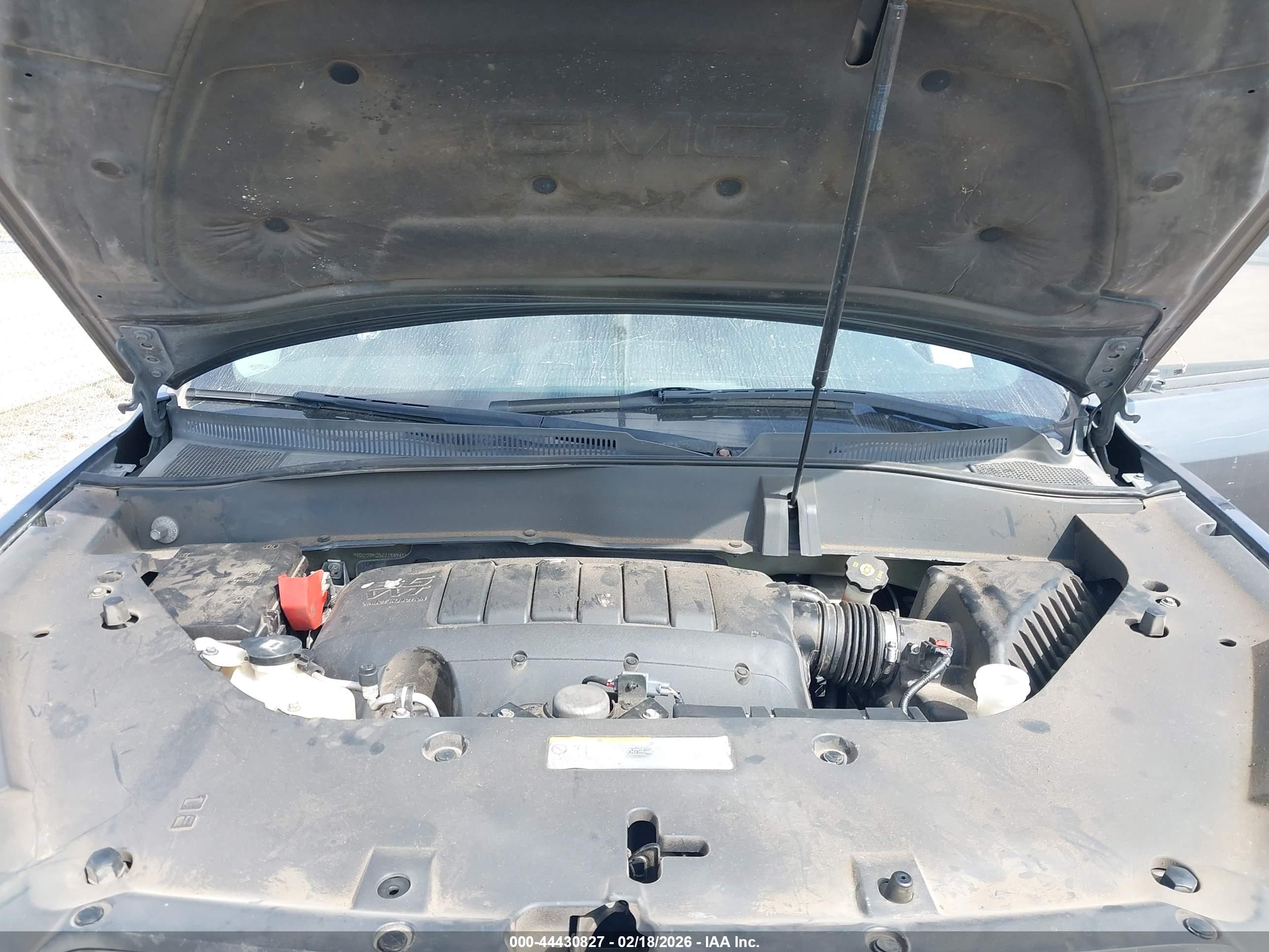 GMC ACADIA image 10