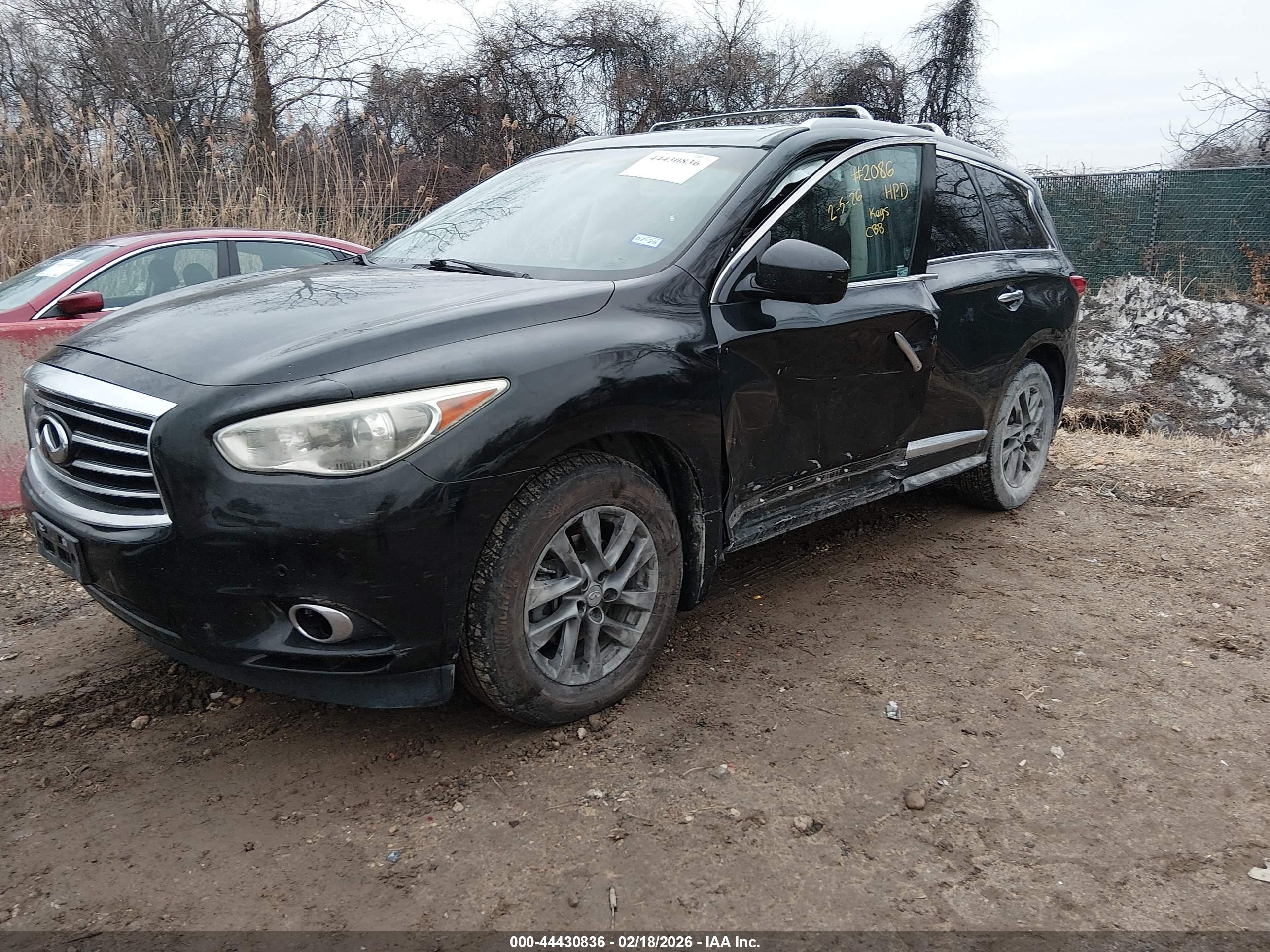 INFINITI JX35 image 2