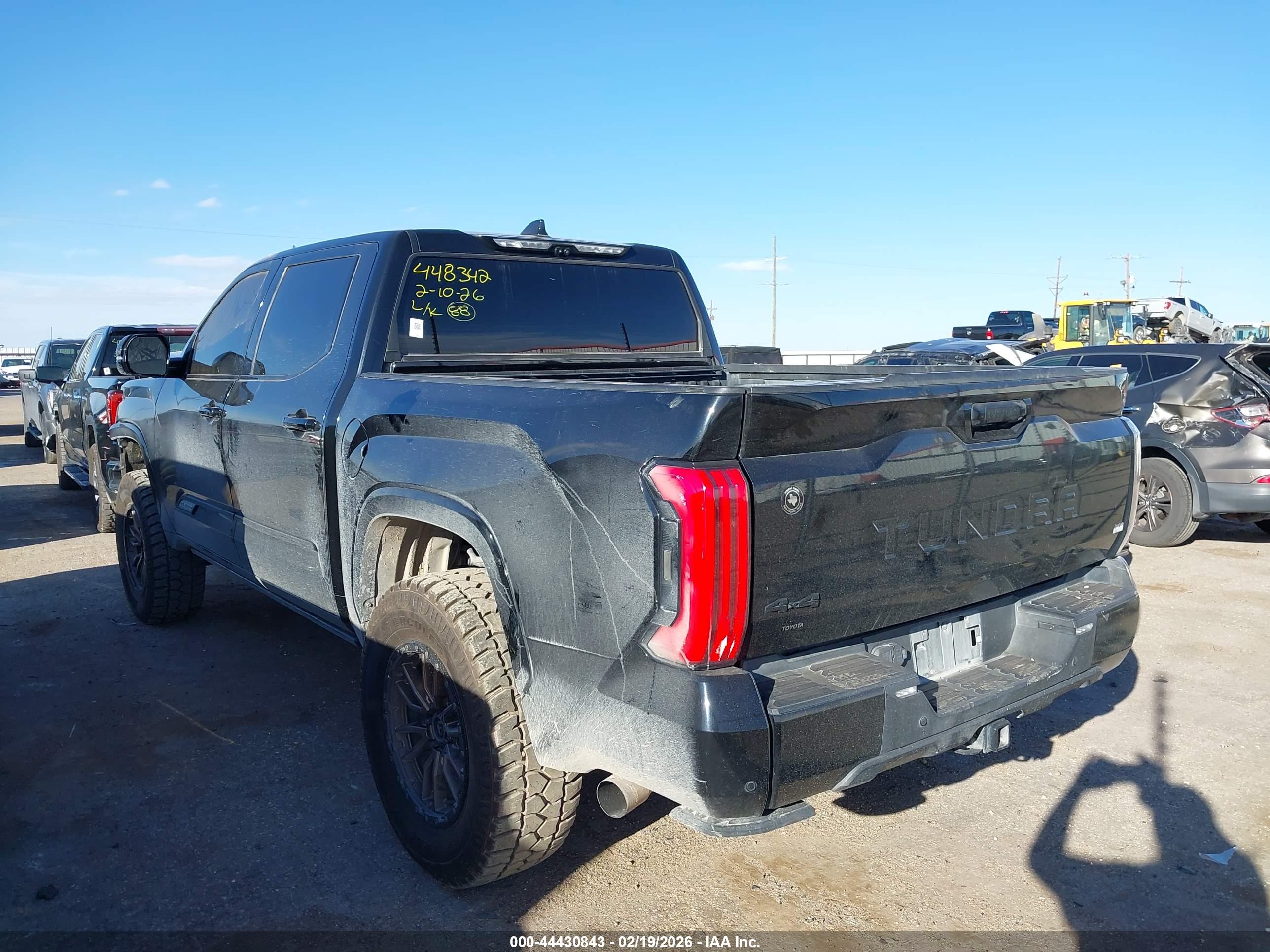 TOYOTA TUNDRA image 3