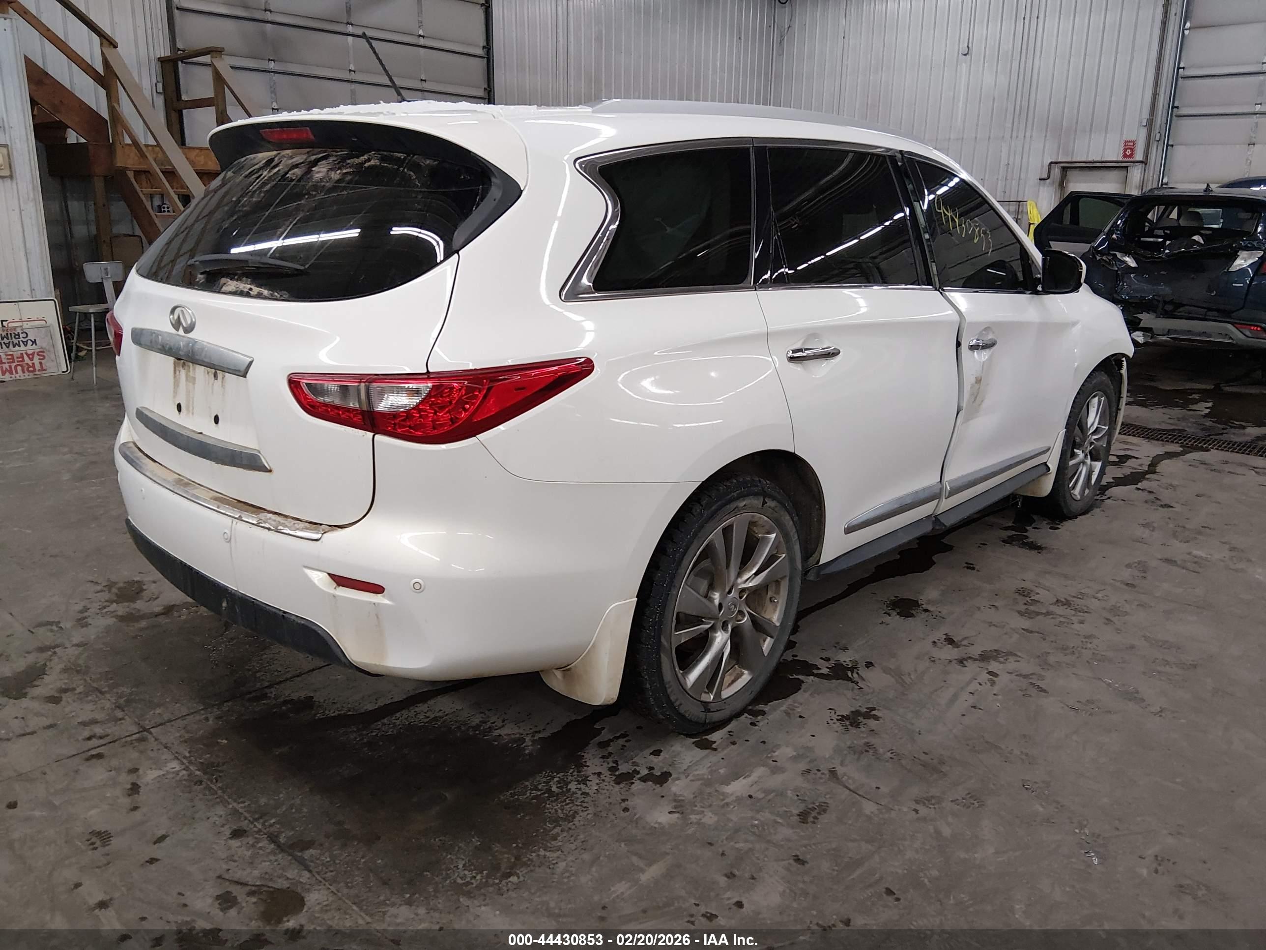 INFINITI JX35 image 4