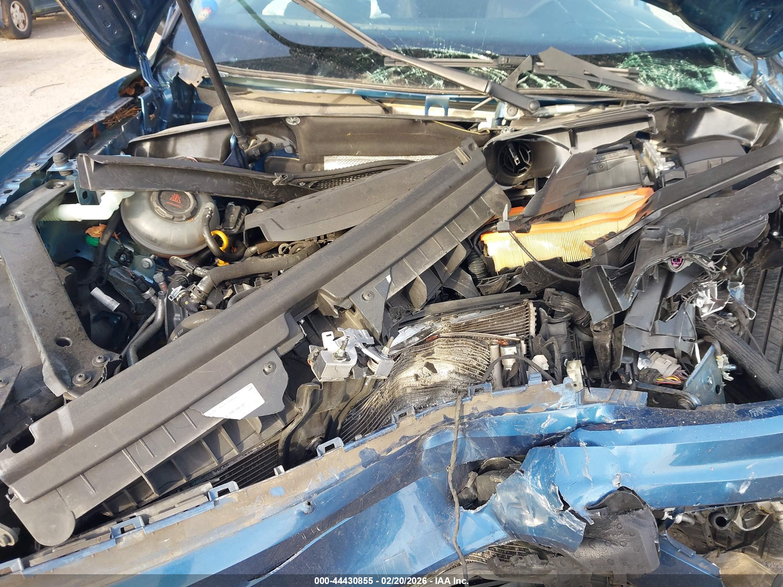 VOLKSWAGEN TIGUAN image 10