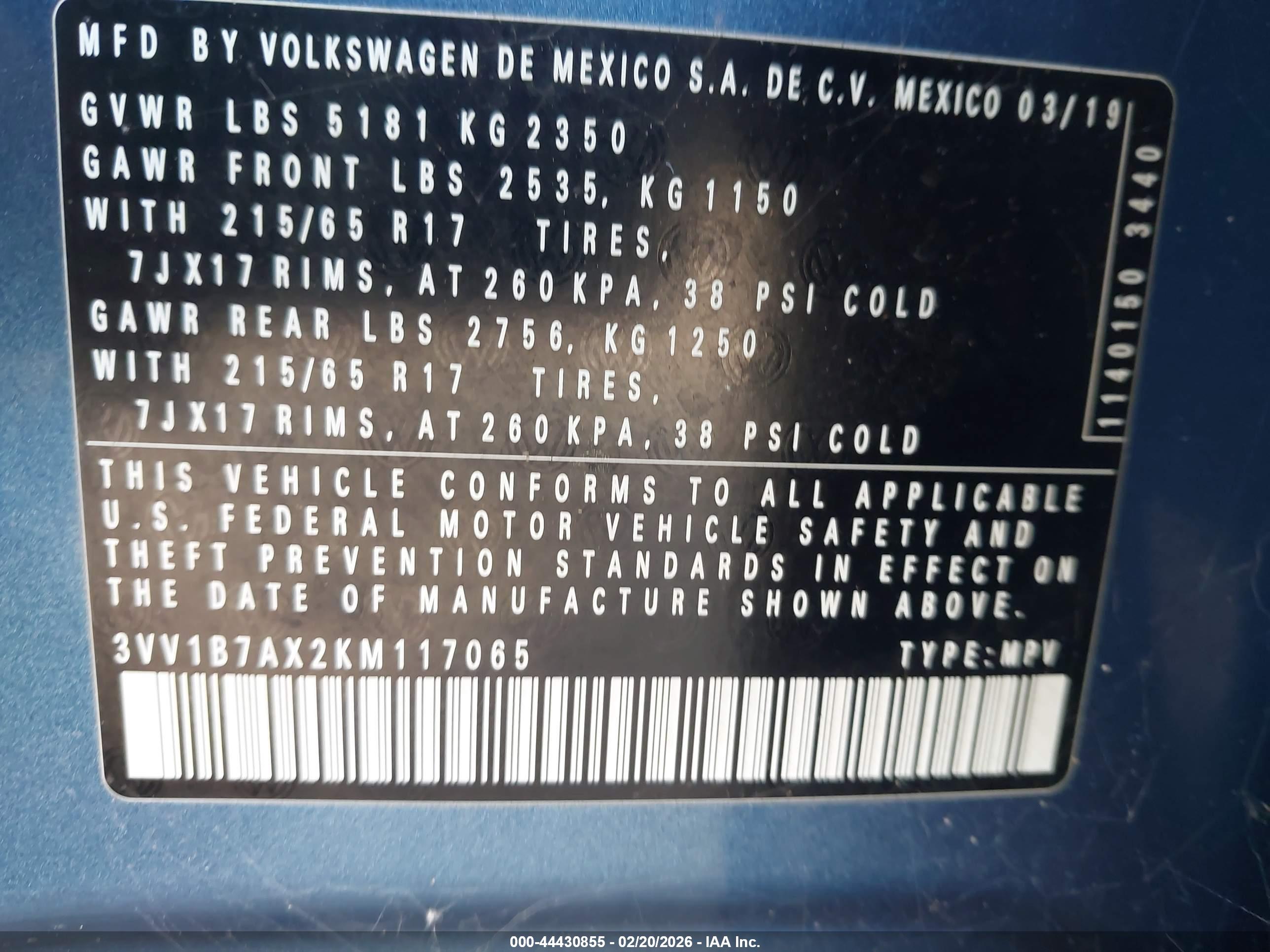 VOLKSWAGEN TIGUAN image 9