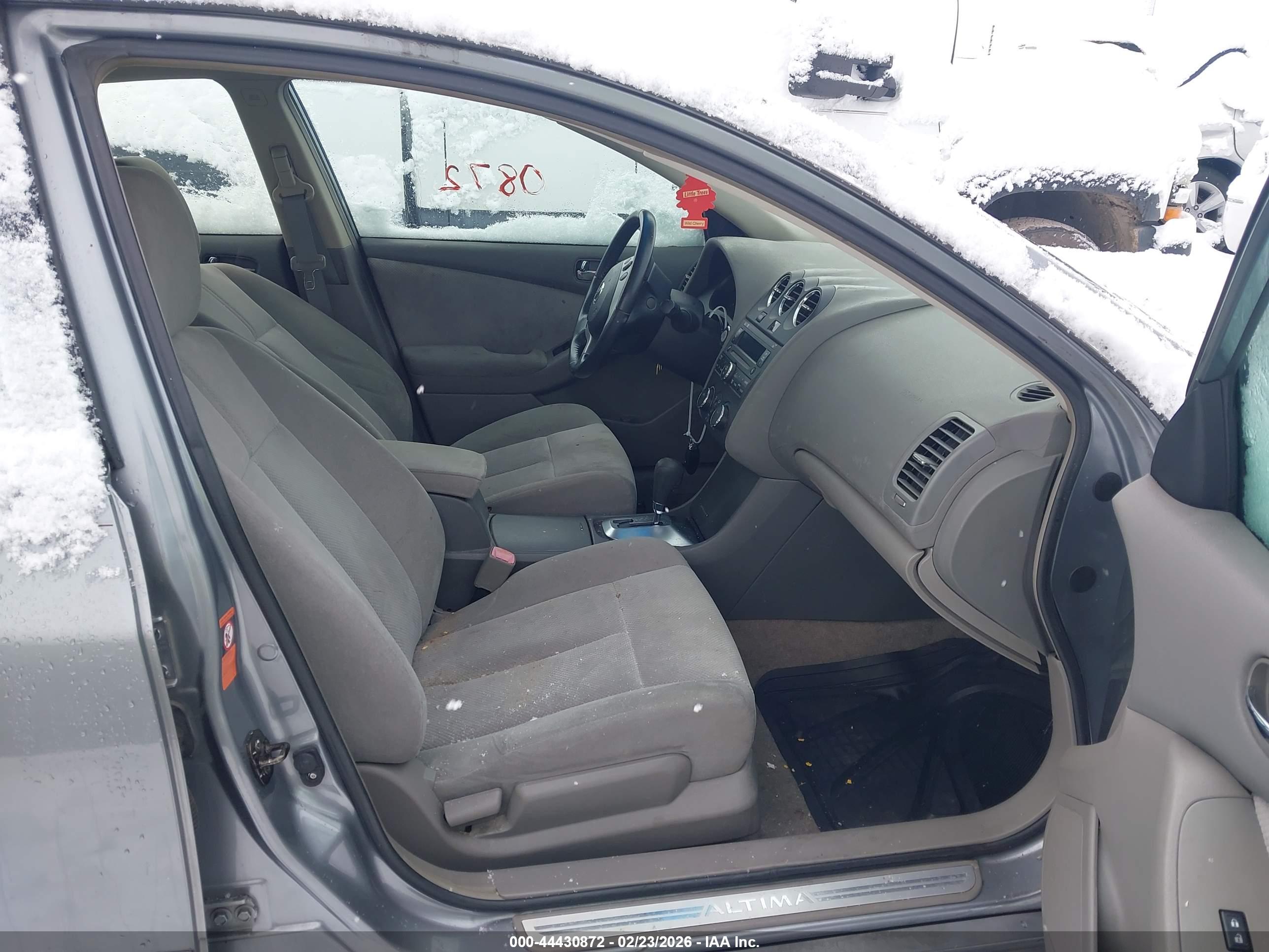 NISSAN ALTIMA image 5