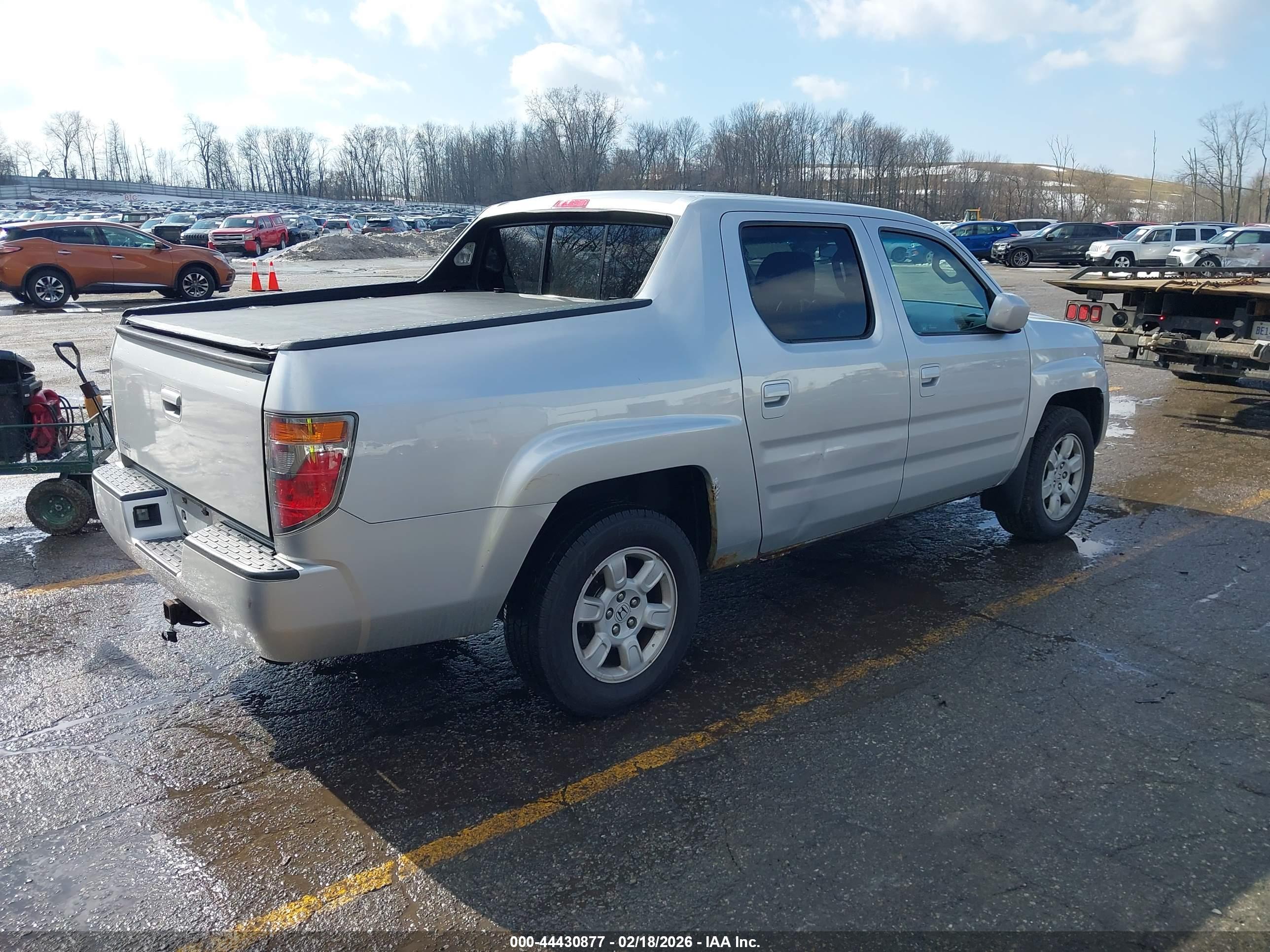 HONDA RIDGELINE image 4
