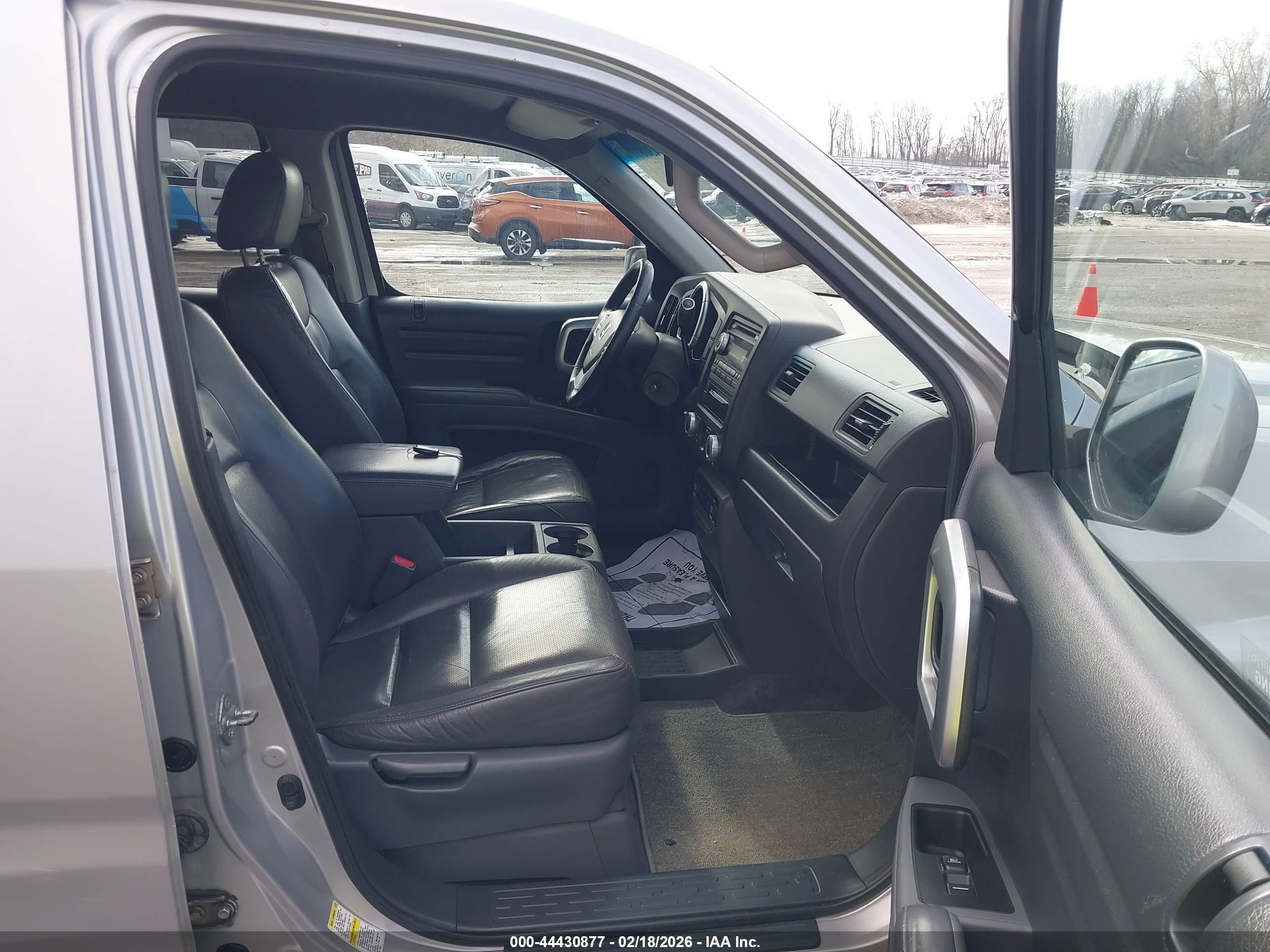 HONDA RIDGELINE image 5