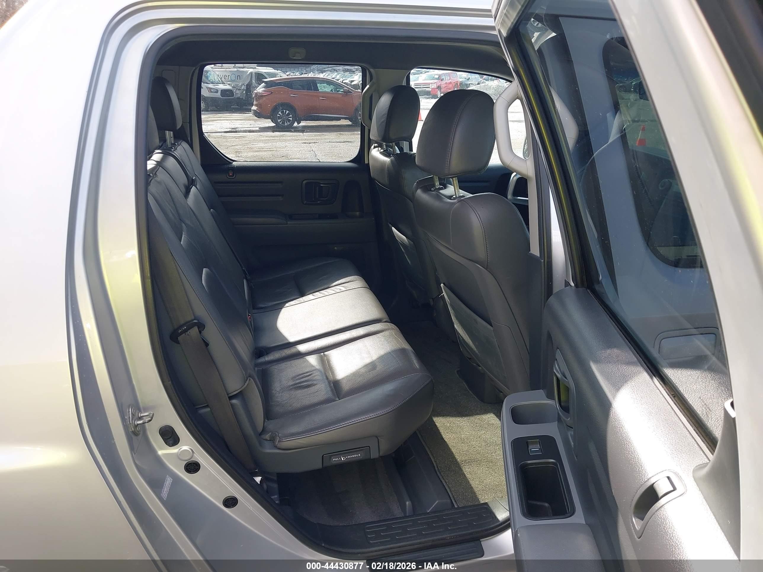 HONDA RIDGELINE image 8