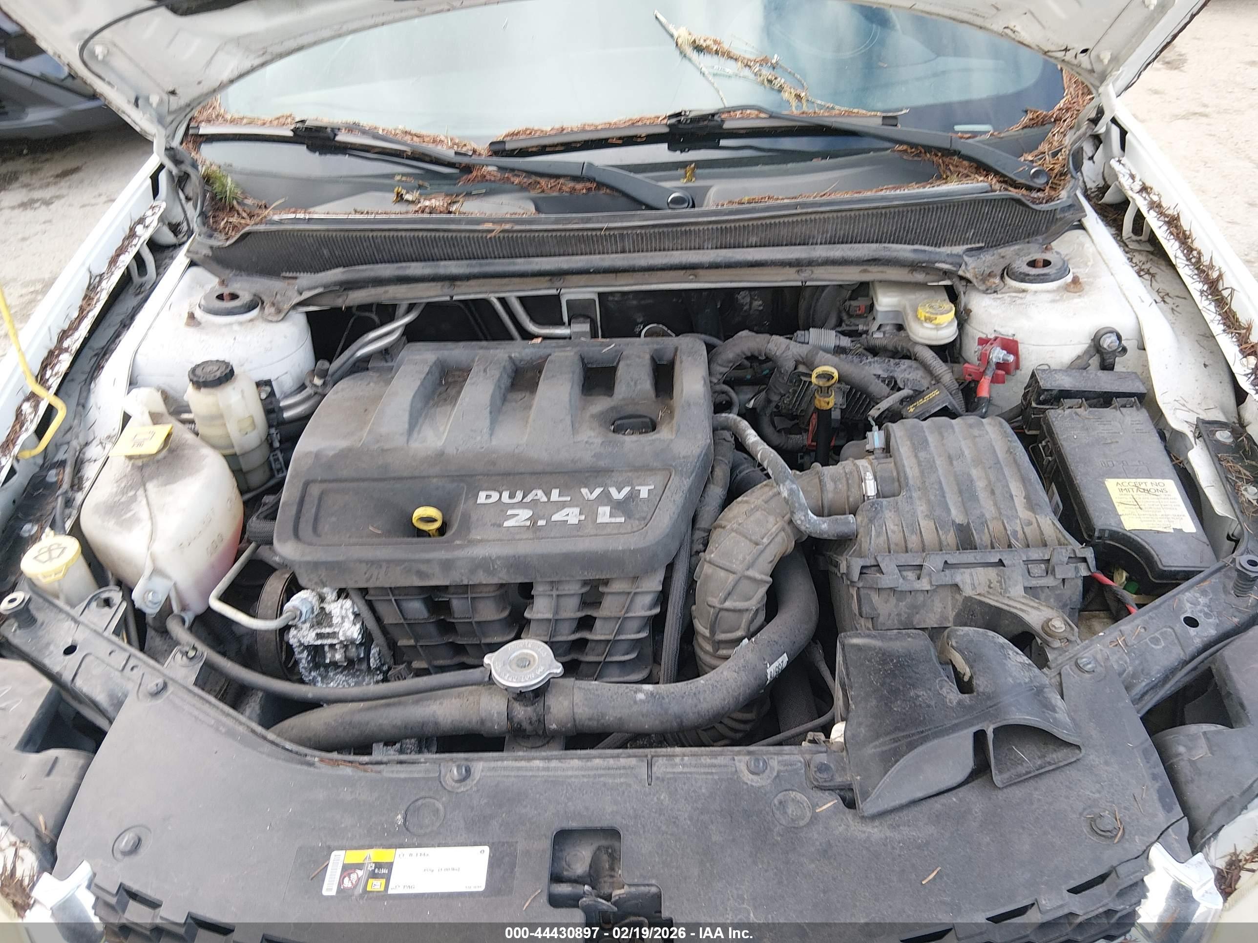 DODGE AVENGER image 10