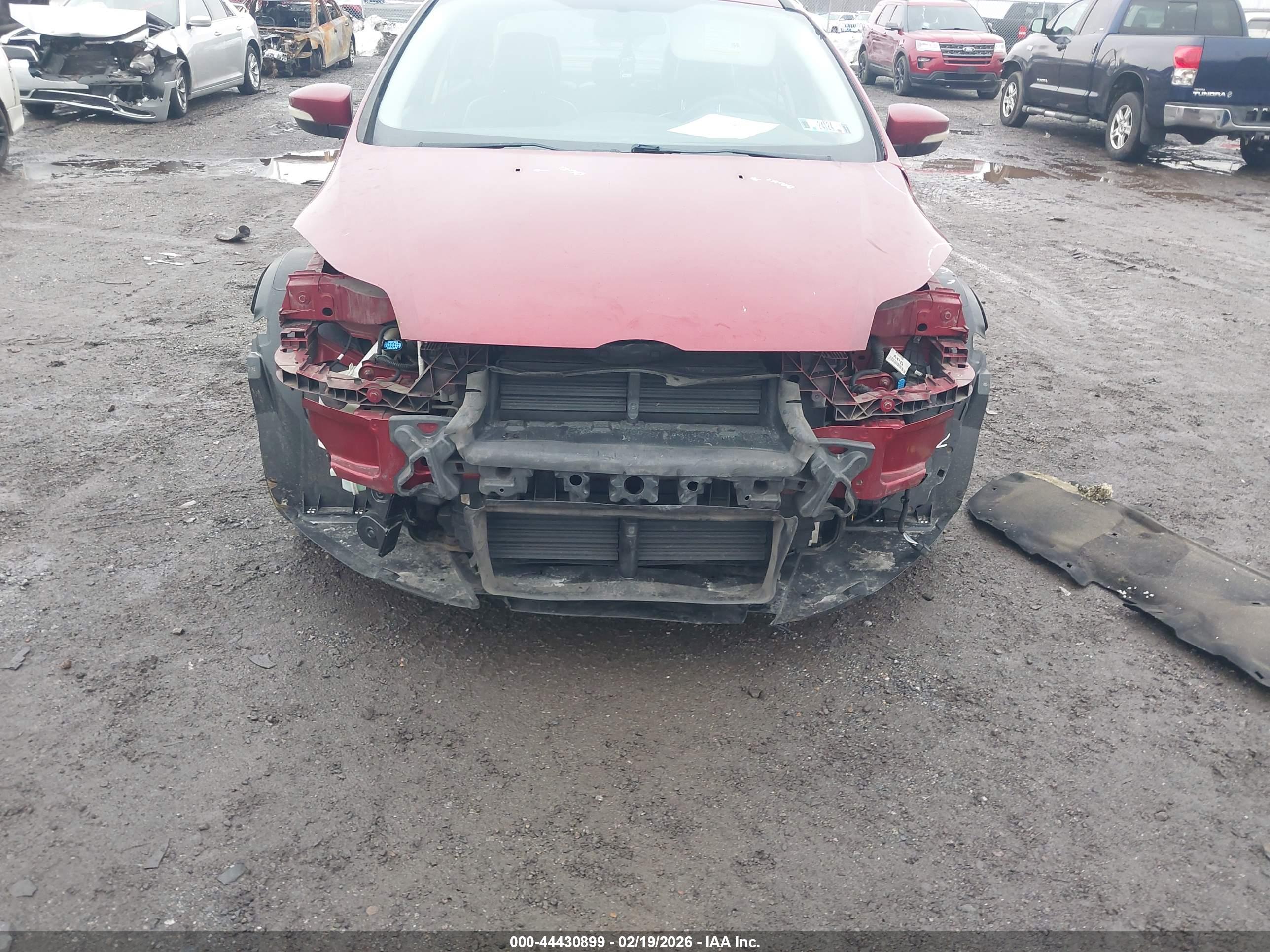 FORD FOCUS image 6