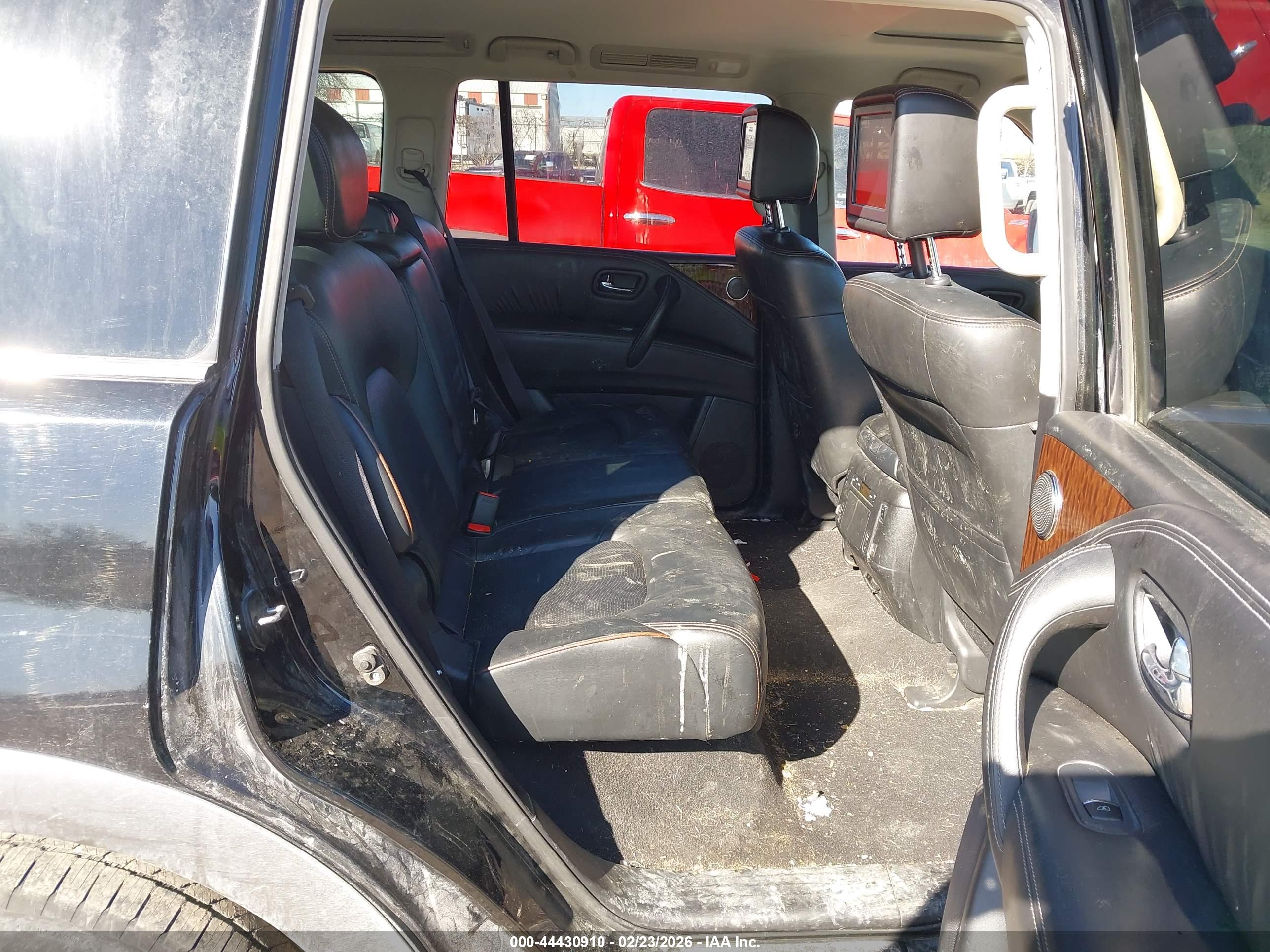 NISSAN ARMADA image 8