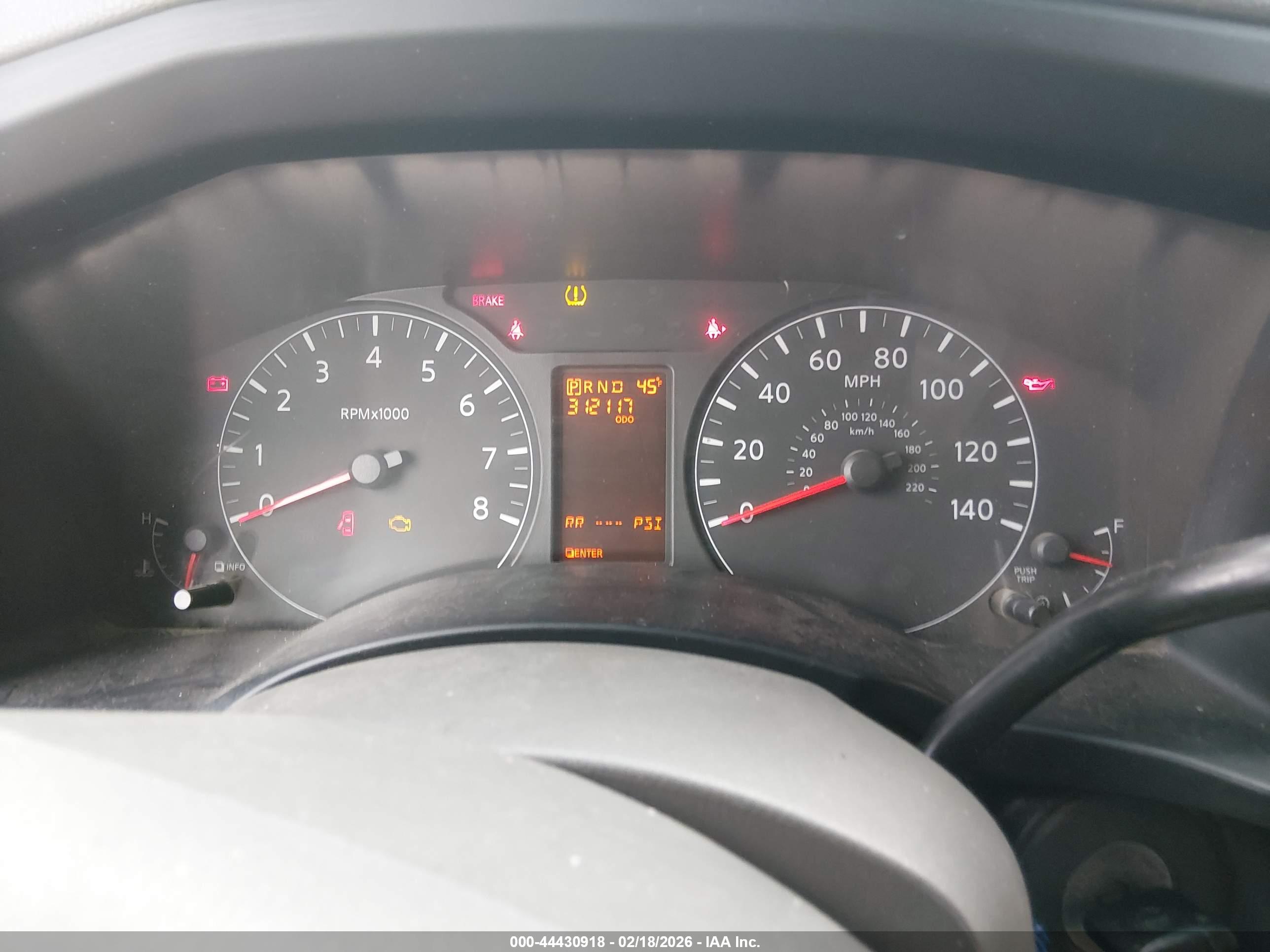 NISSAN NV image 7