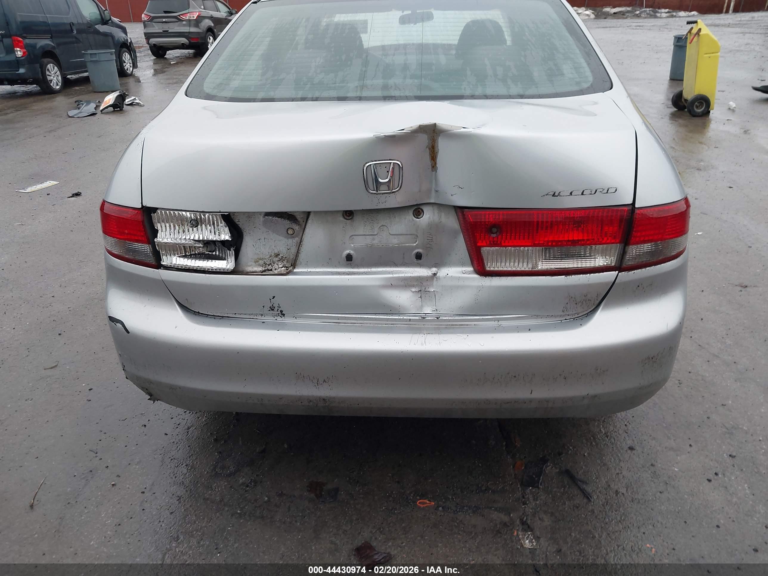 HONDA ACCORD image 6