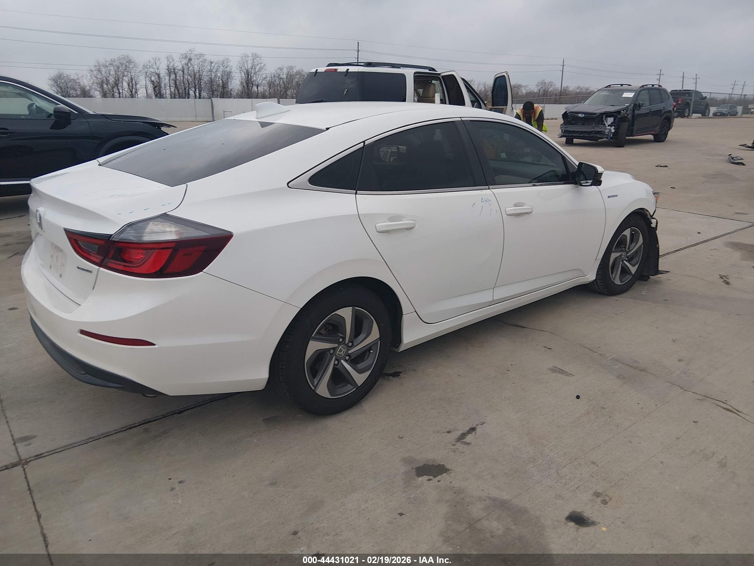 HONDA INSIGHT image 4