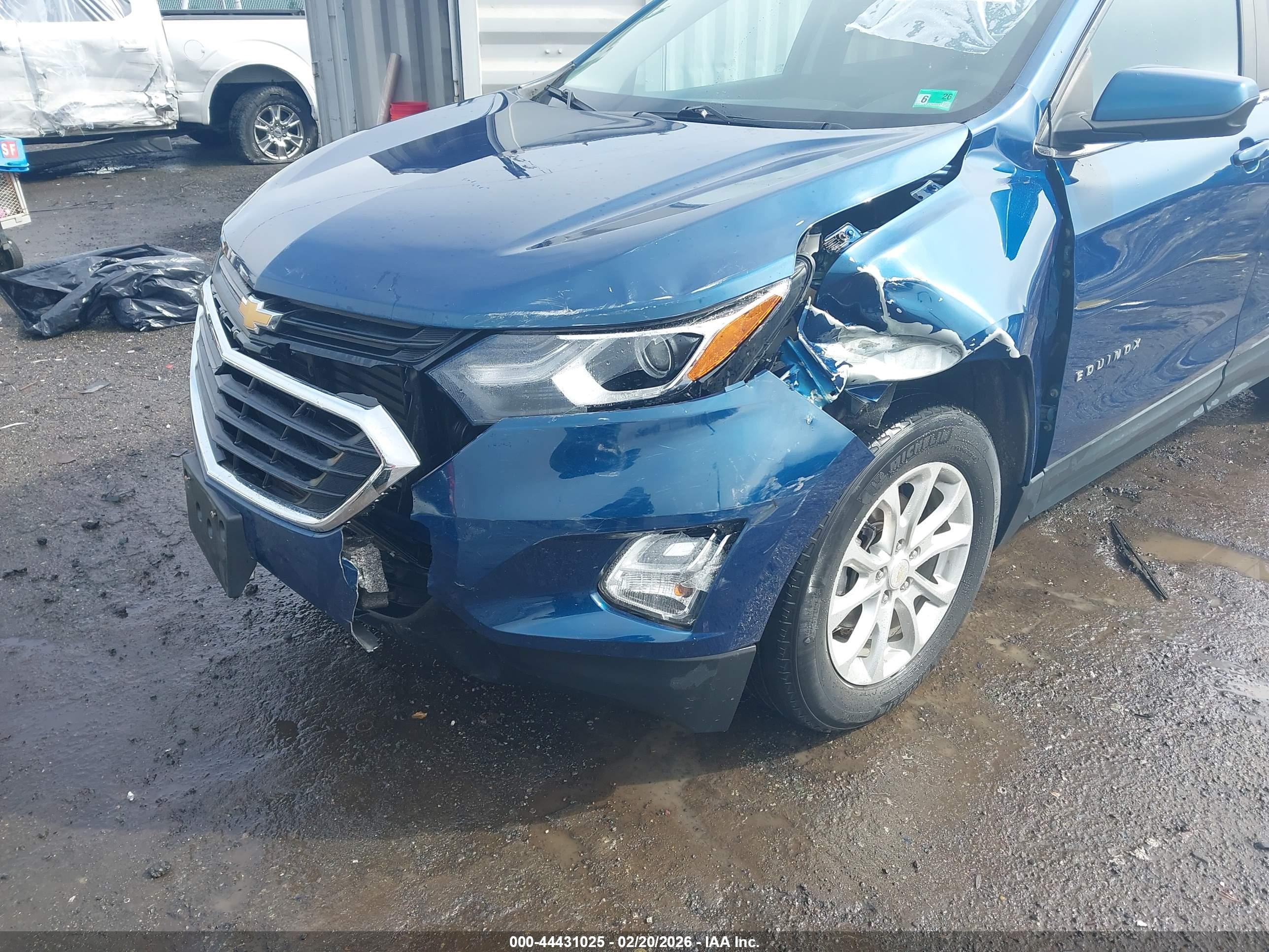 CHEVROLET EQUINOX image 6