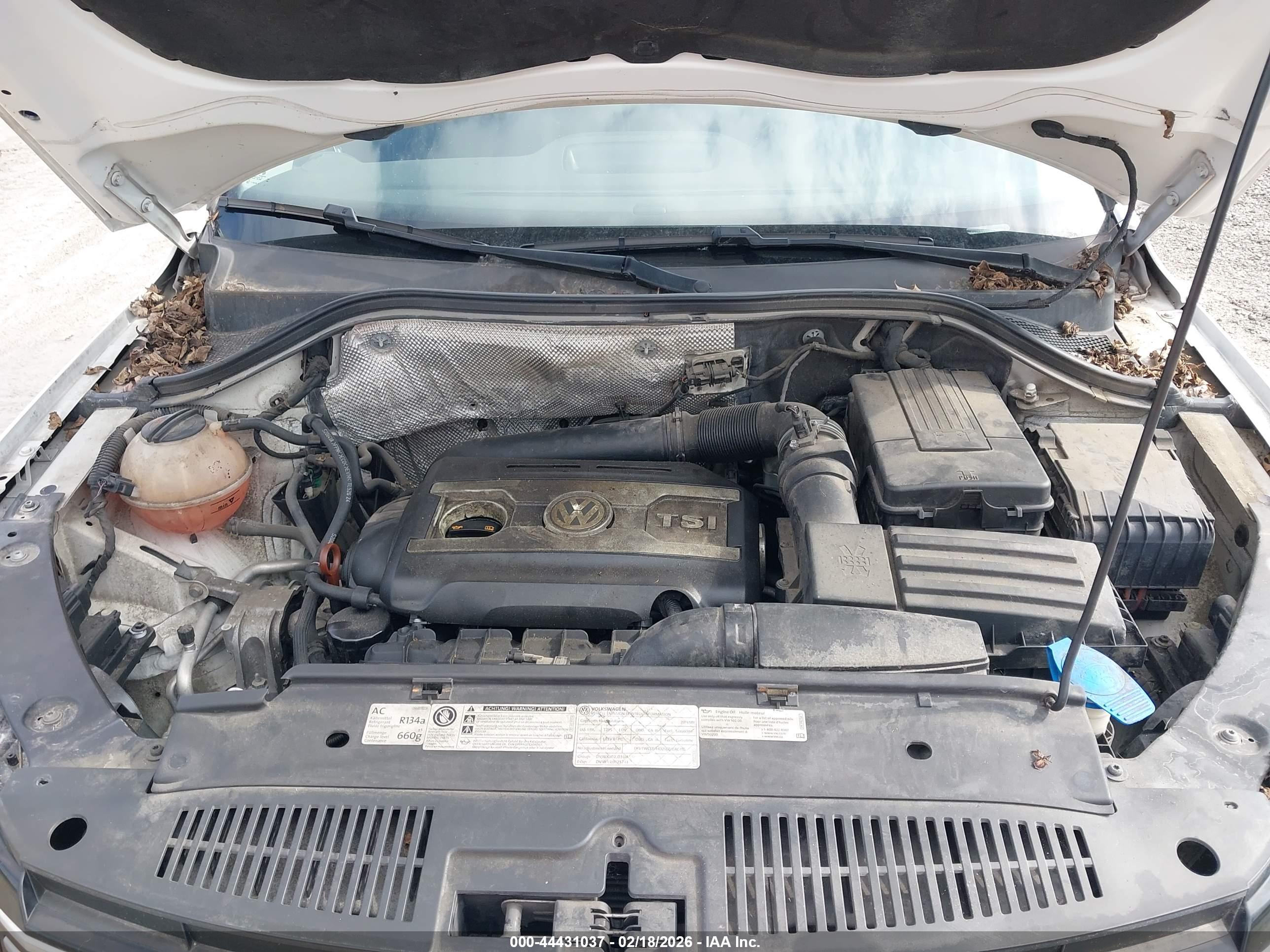 VOLKSWAGEN TIGUAN image 10