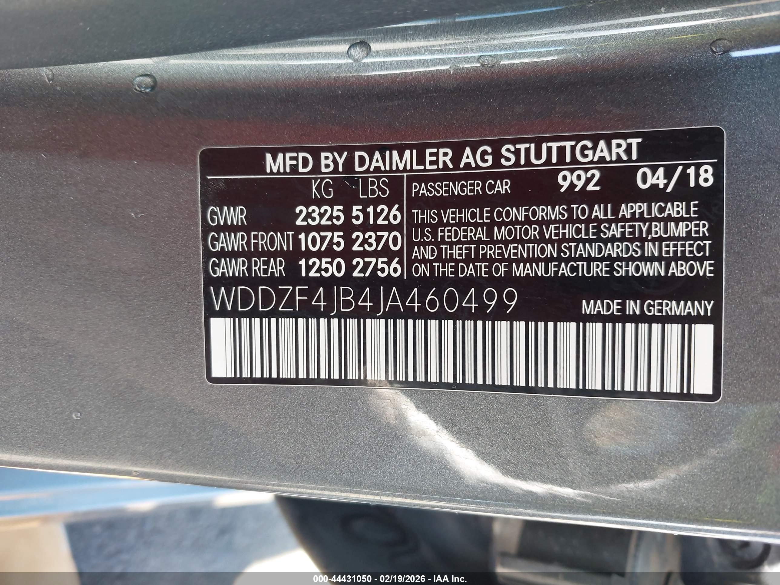 MERCEDES-BENZ E image 9