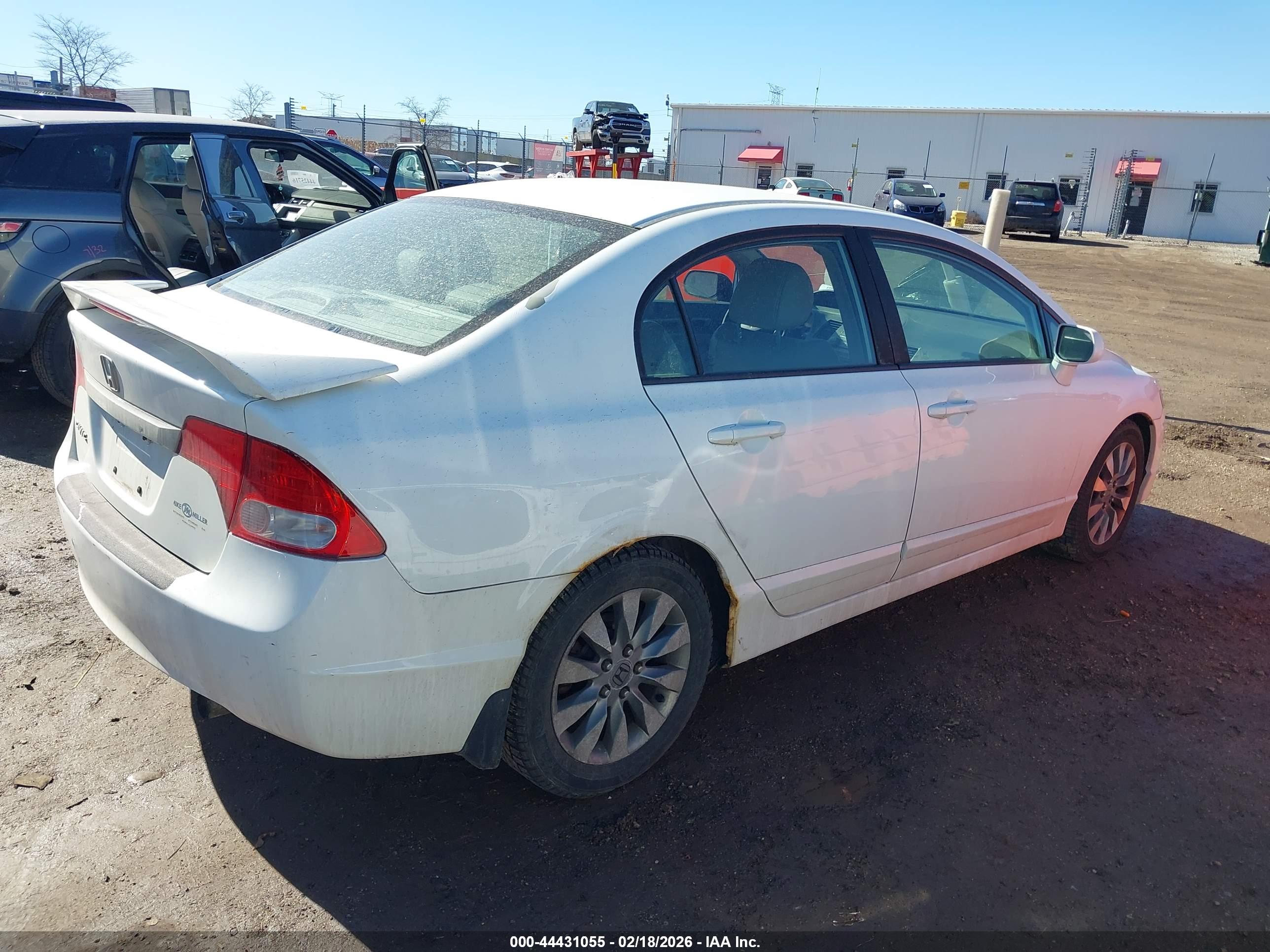 HONDA CIVIC image 4