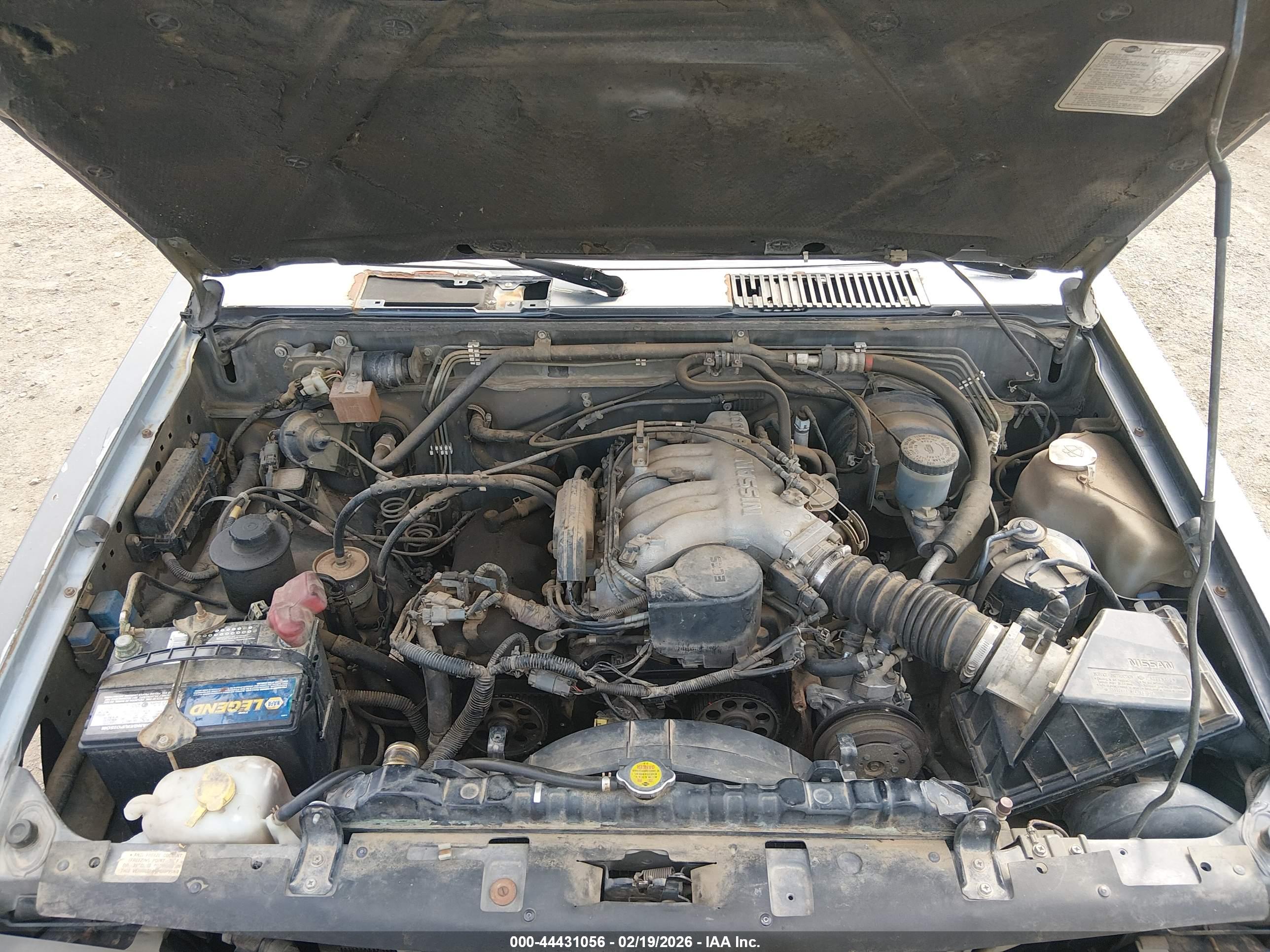 NISSAN D21 image 10