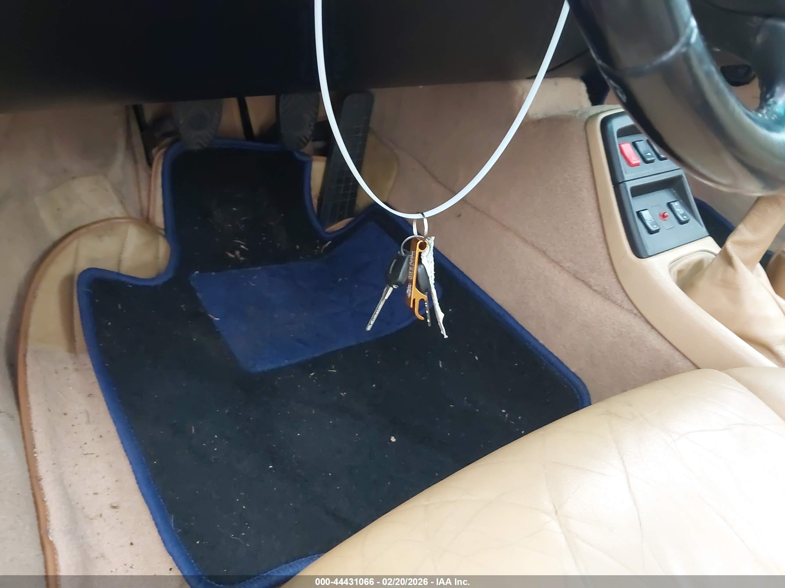 PORSCHE 911 image 11