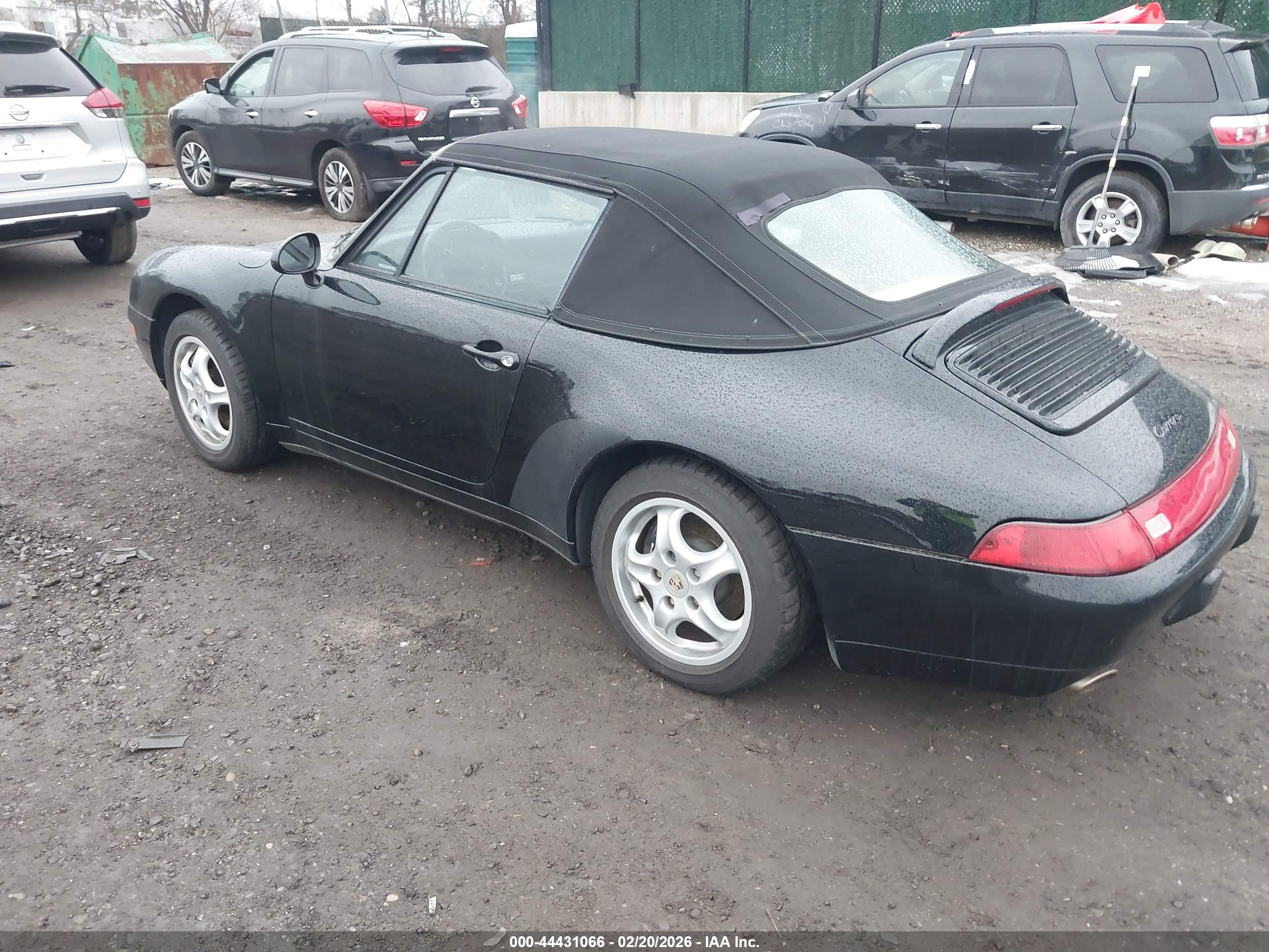 PORSCHE 911 image 3