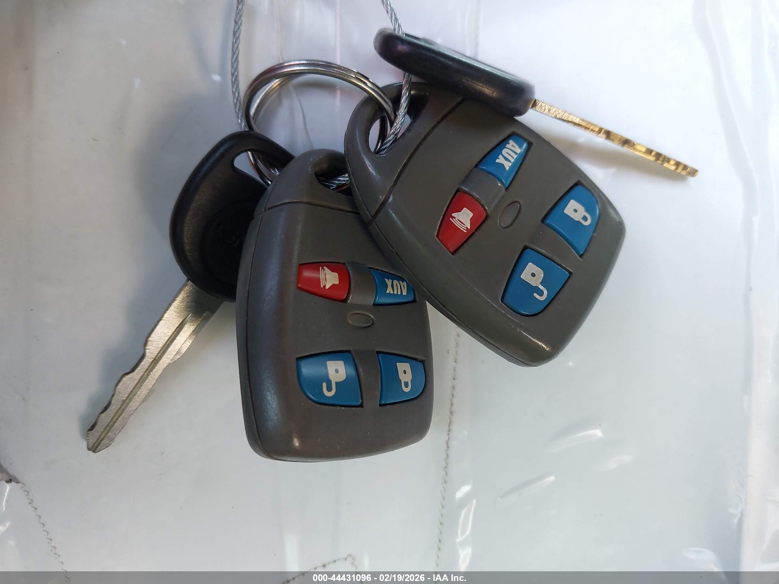 GMC SAVANA image 11